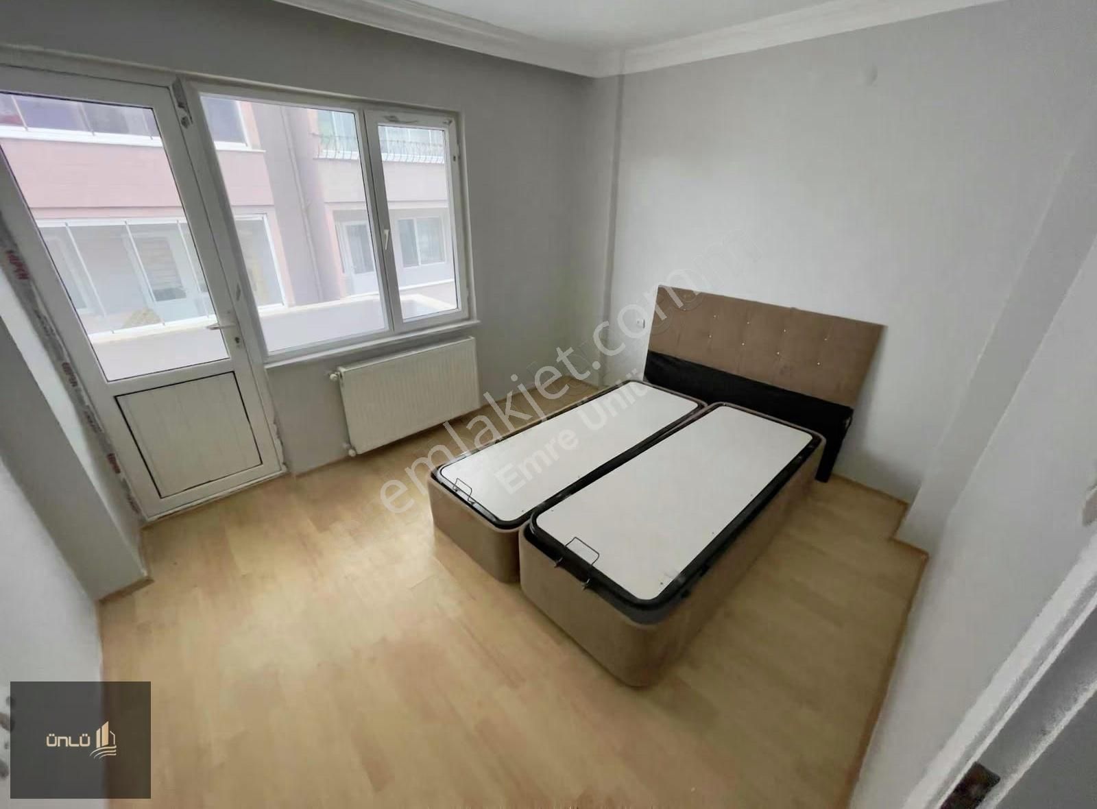 Emre Ünlü'den Havuz Ve Otoparklı Site'de Deniz Manzaralı 3+1 - Görsel 24