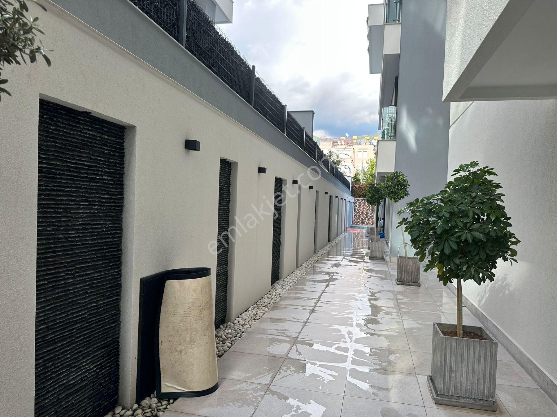 Alanya Merkezde Sosyal Aktiviteli Sitede Satılık Daire - Görsel 14