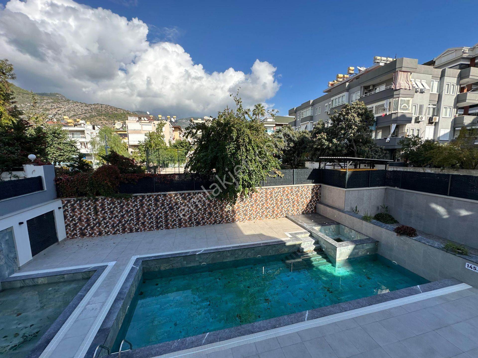Alanya Merkezde Sosyal Aktiviteli Sitede Satılık Daire - Görsel 16