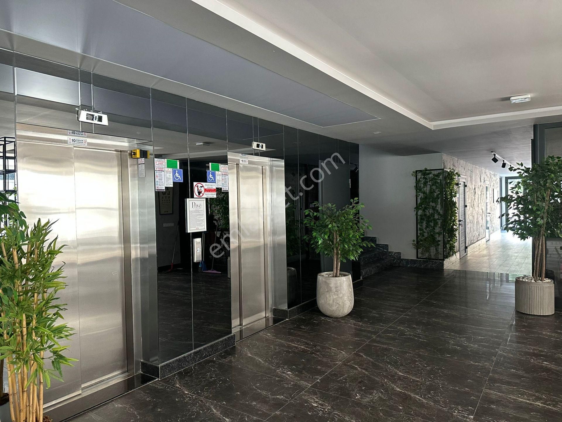 Alanya Merkezde Sosyal Aktiviteli Sitede Satılık Daire - Görsel 13