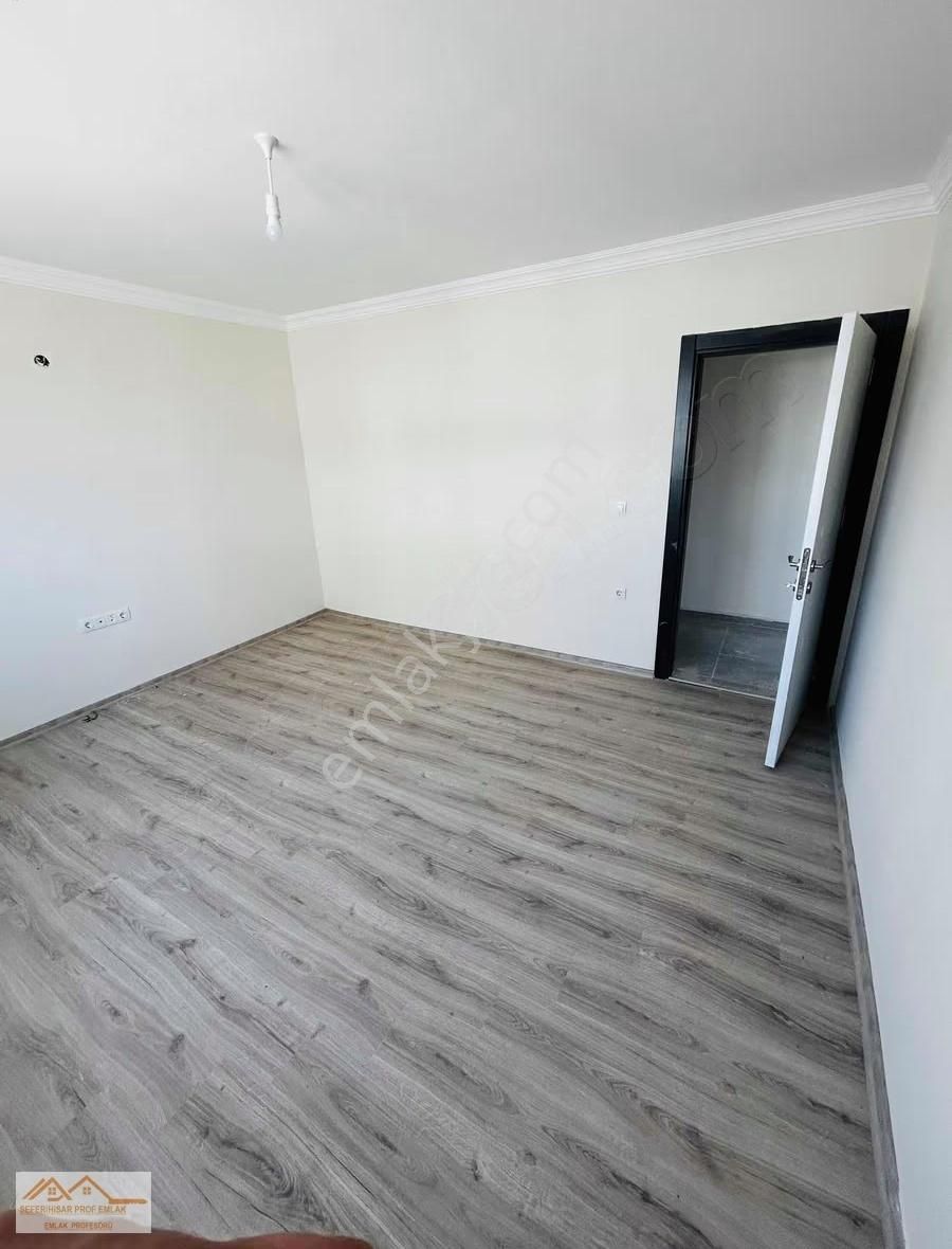 Okul Karşısı 2+1 Sıfır Bahçeli Taşınmaya Hazır Fırsat Daire - Görsel 2