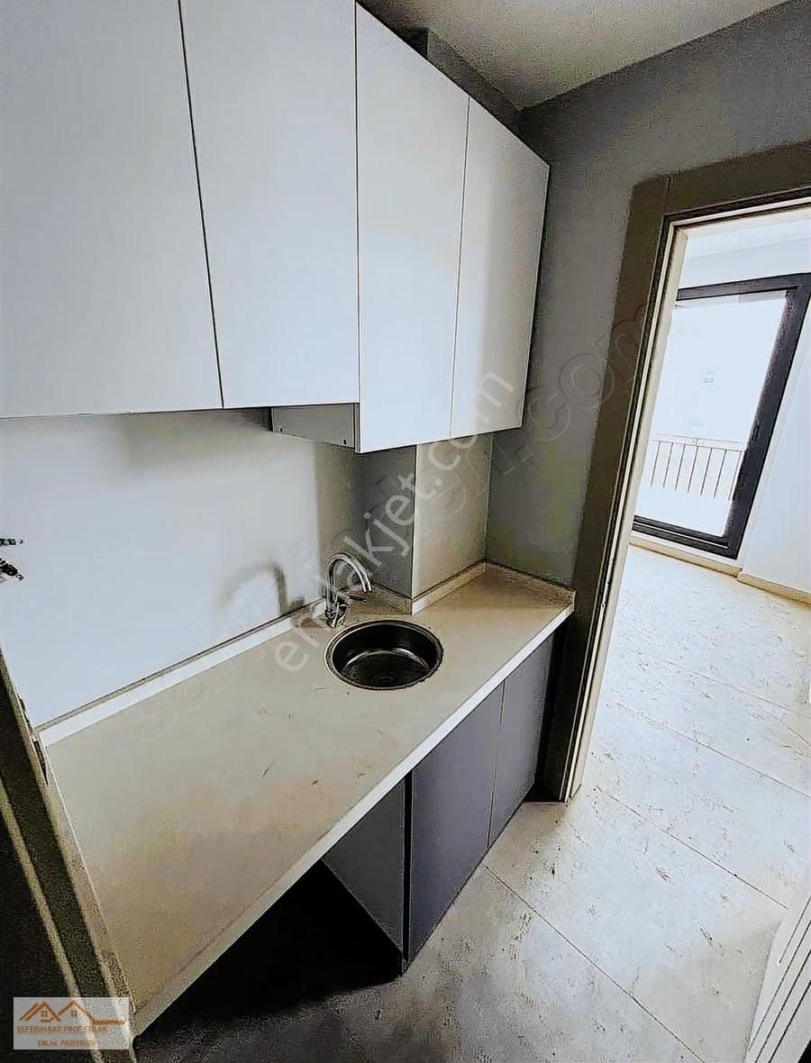Seferihisar Çarşı Girişinde Kiralık Sıfır 1+1 Ultra Lüks Daire - Görsel 3