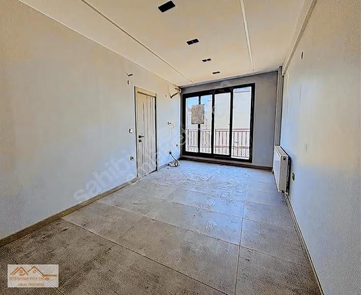 Seferihisar Çarşı Girişinde Kiralık Sıfır 1+1 Ultra Lüks Daire - Görsel 12