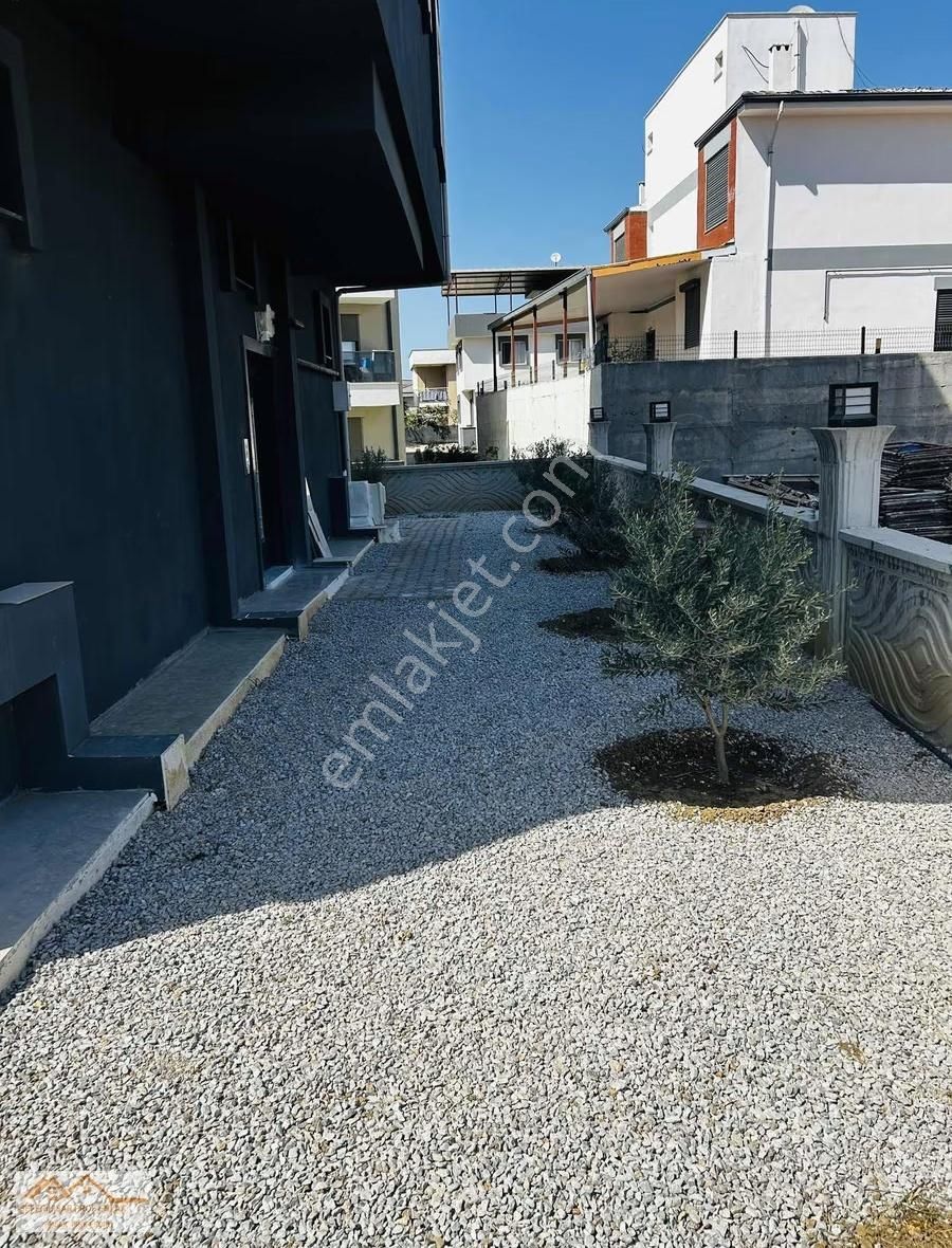 Seferihisar Merkezde Okul Yanı Bahçe Kullanımlı Önüaçık 2+1daire - Görsel 16