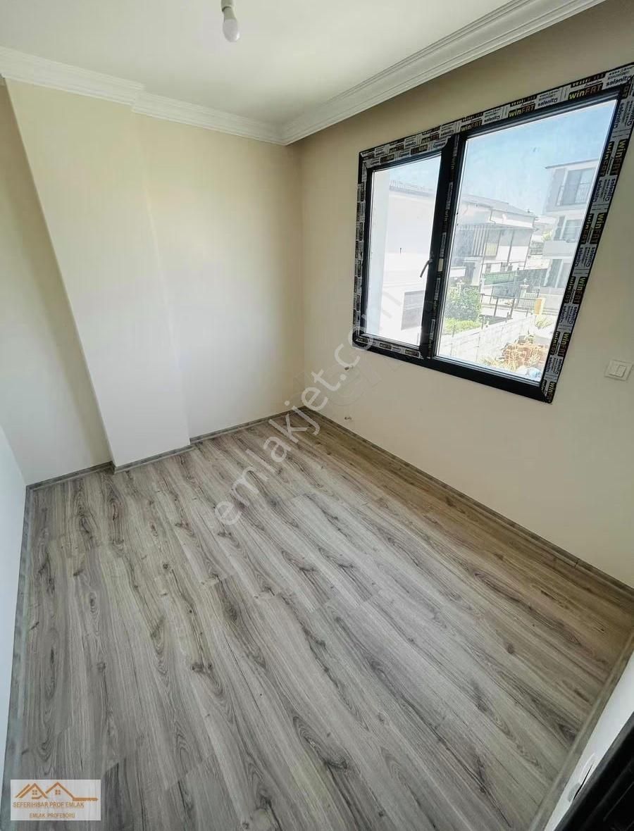 Seferihisar Merkezde Okul Yanı Bahçe Kullanımlı Önüaçık 2+1daire - Görsel 15