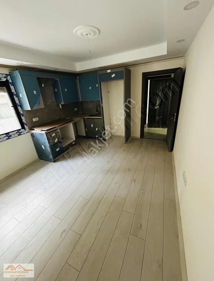 Merkezde Sıfır Binada Yüksek Kira Getirili1+1 Daire