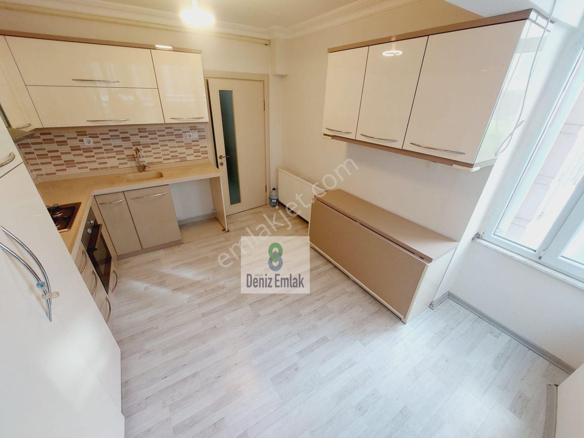 Denizden Akçay Sarıkızda Öncephe Ebeveynli Doğalgazlı Satılık 3+1 Daire. - Görsel 26
