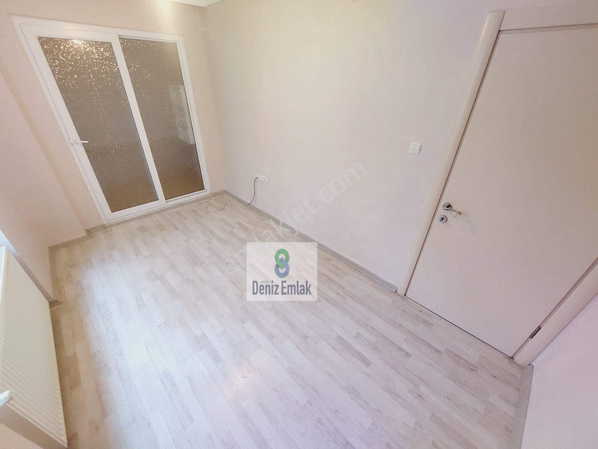 Denizden Akçay Sarıkızda Öncephe Ebeveynli Doğalgazlı Satılık 3+1 Daire. - Görsel 22