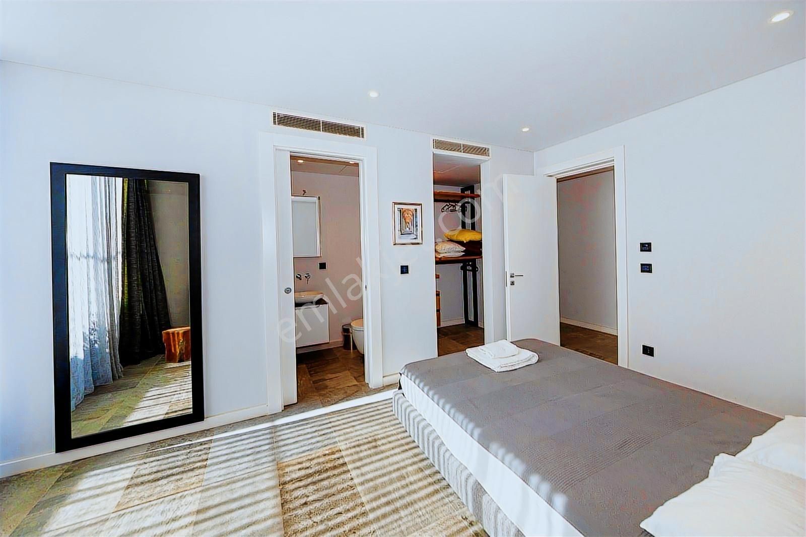 Century21'den Yalıkavak Marinaya Yakın, Superlux Kiralık Villa - Görsel 15