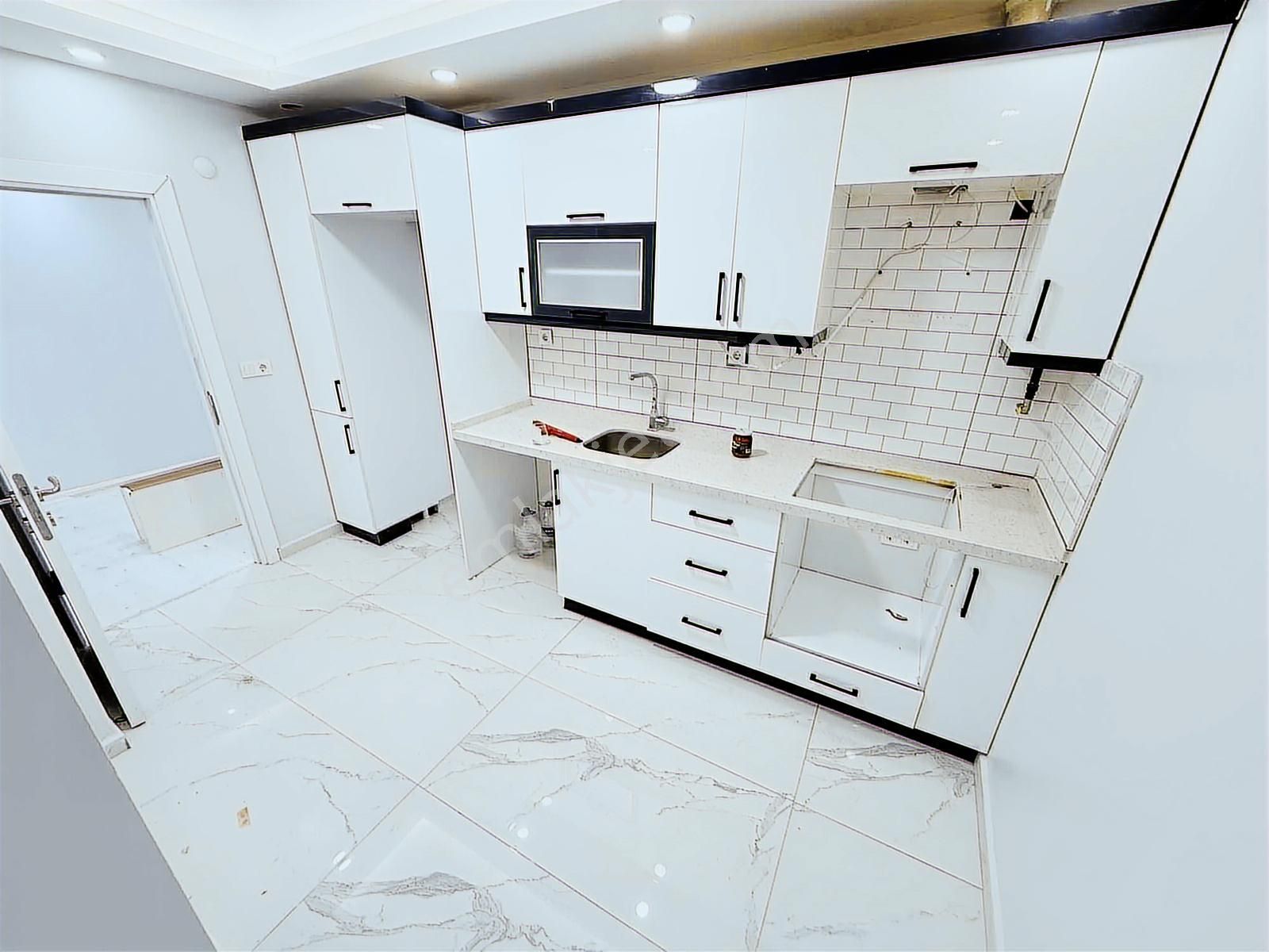 Pusula İnşat'tan U.mumcu Mah Cadde Üzeri 2+1 90m2 Köşe Başı Dair - Görsel 17