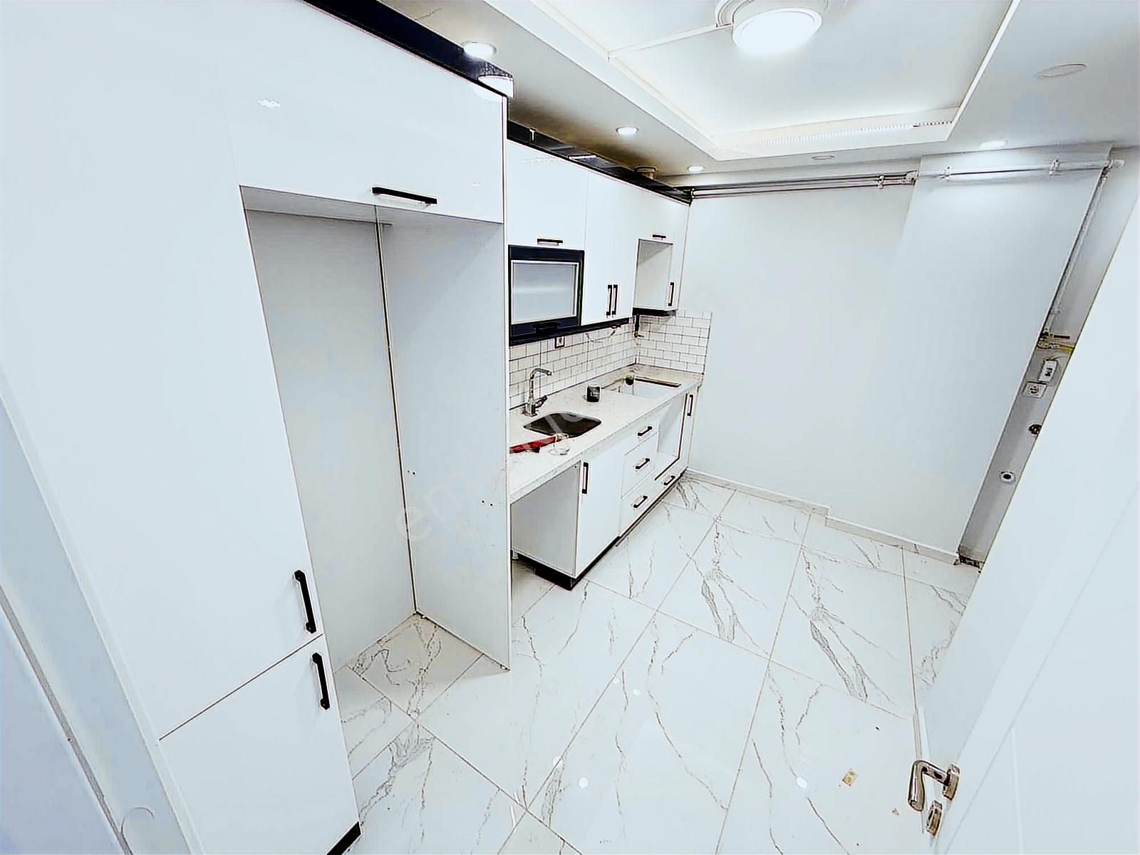 Pusula İnşat'tan U.mumcu Mah Cadde Üzeri 2+1 90m2 Köşe Başı Dair - Görsel 8