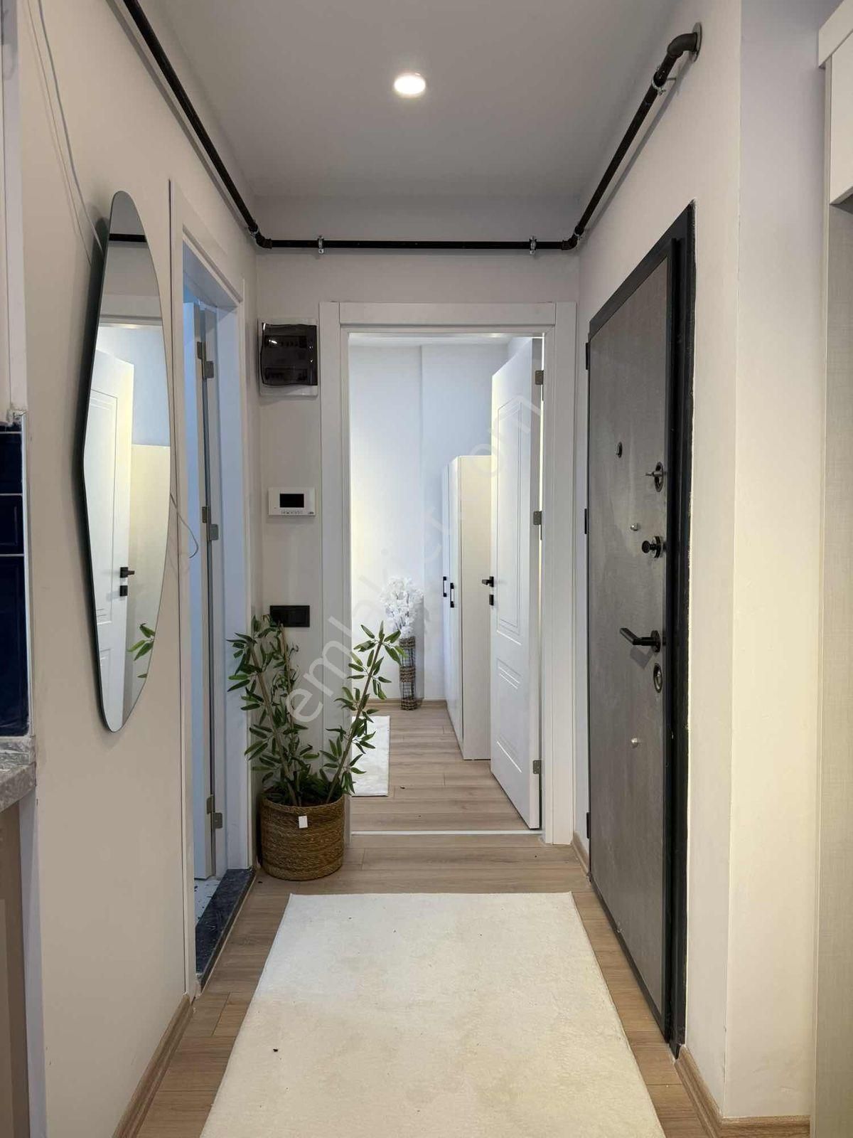 Truva//selim Dağhan'dan Tramvay'a Yürüme Mesafesi Eşyalı 1+1 - Görsel 19