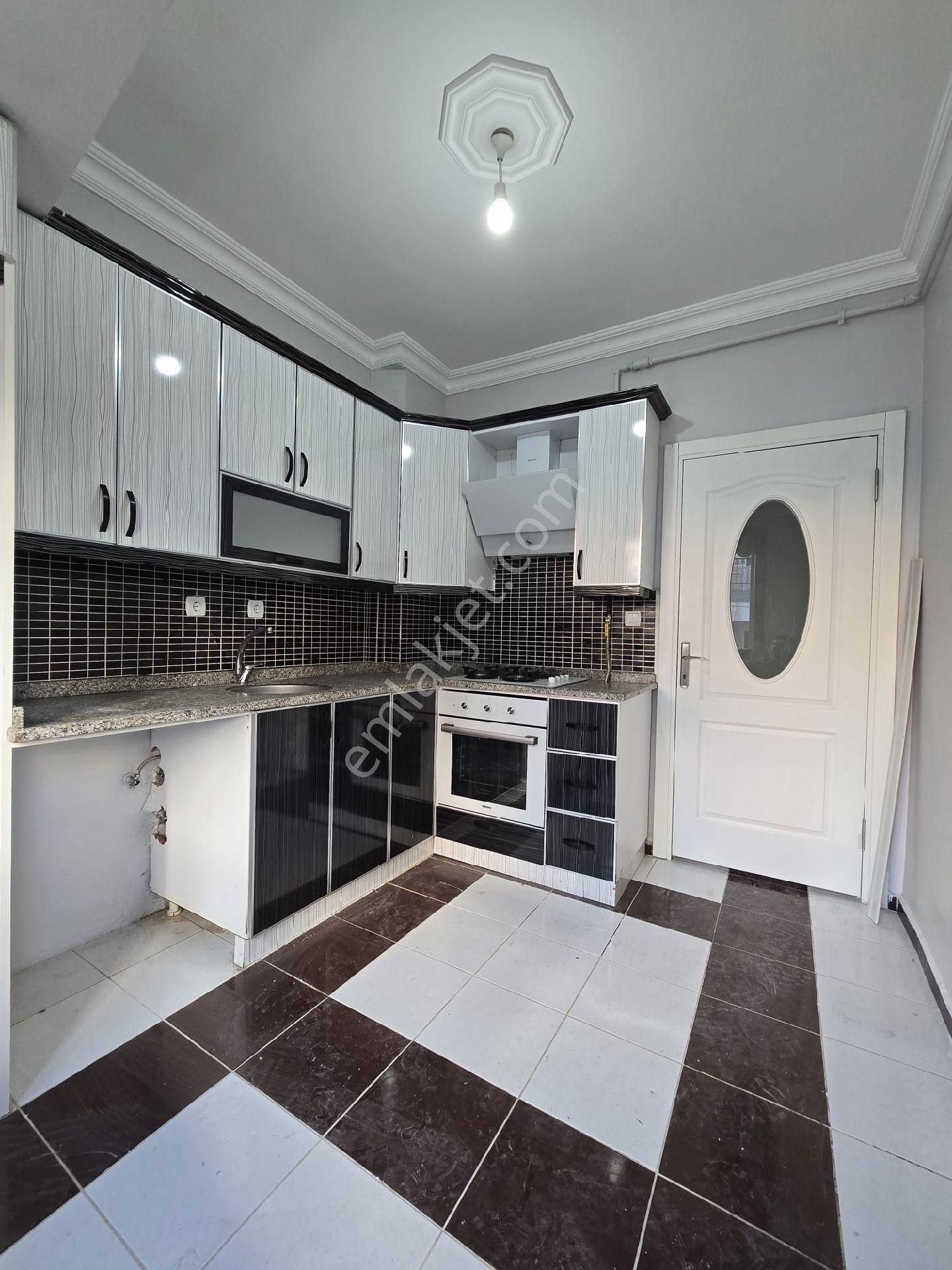 Yeşilyurt Devlet Hastanesi Yakını 2+1 Yeni Bina Arakat Dogalgazlı - Görsel 12