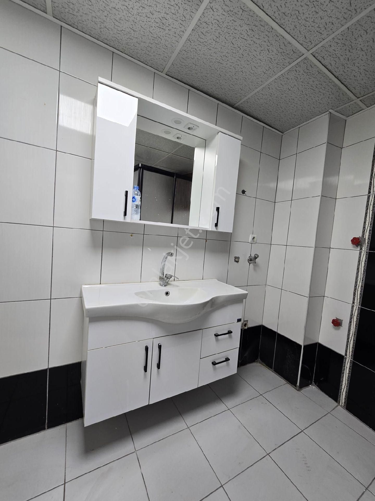 Yeşilyurt Devlet Hastanesi Yakını 2+1 Yeni Bina Arakat Dogalgazlı - Görsel 25