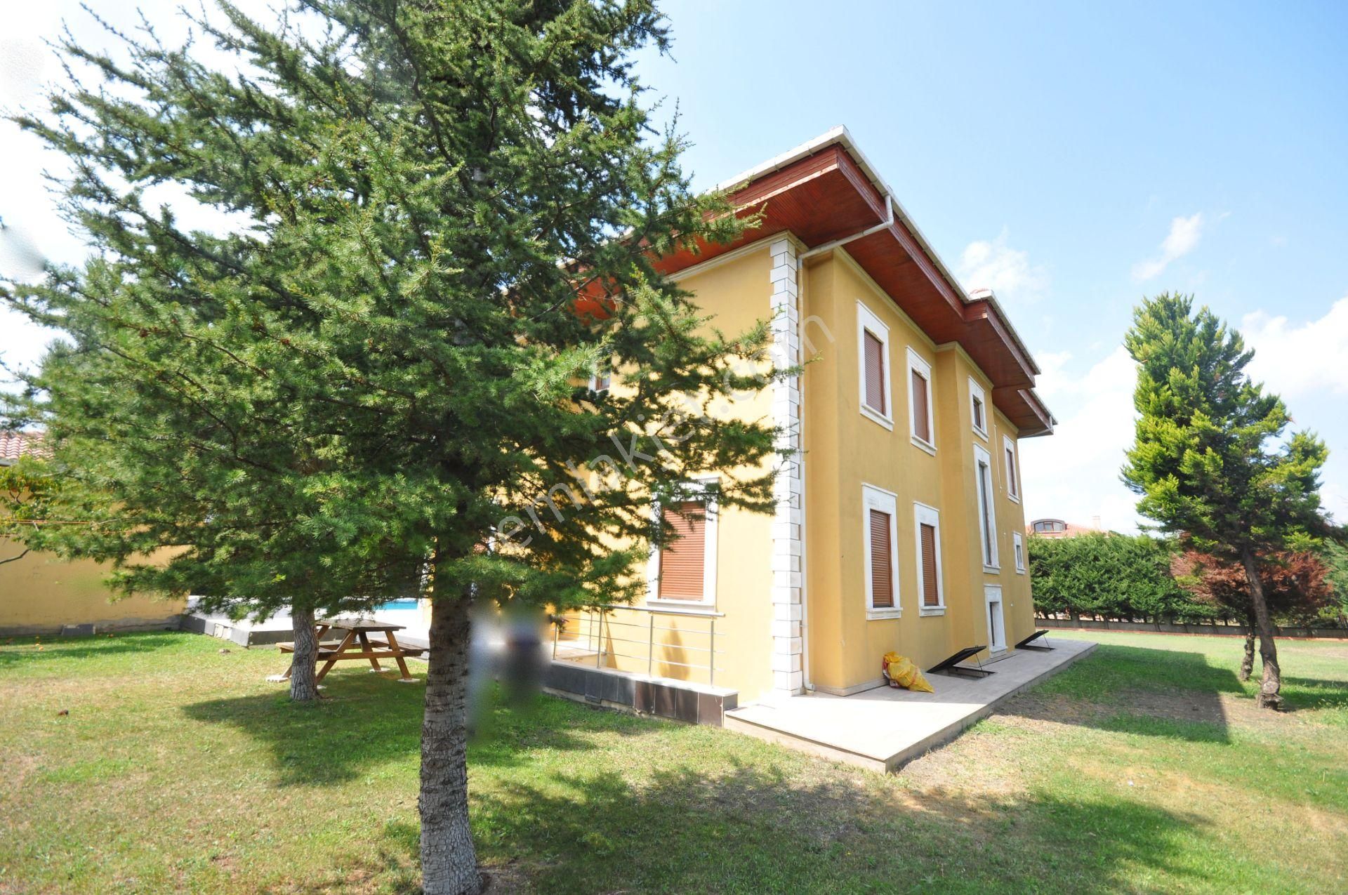 Silivri Selimpaşa'da 12.000m2 Arazi Üzerinde Satılık Lüks Villa - Görsel 10