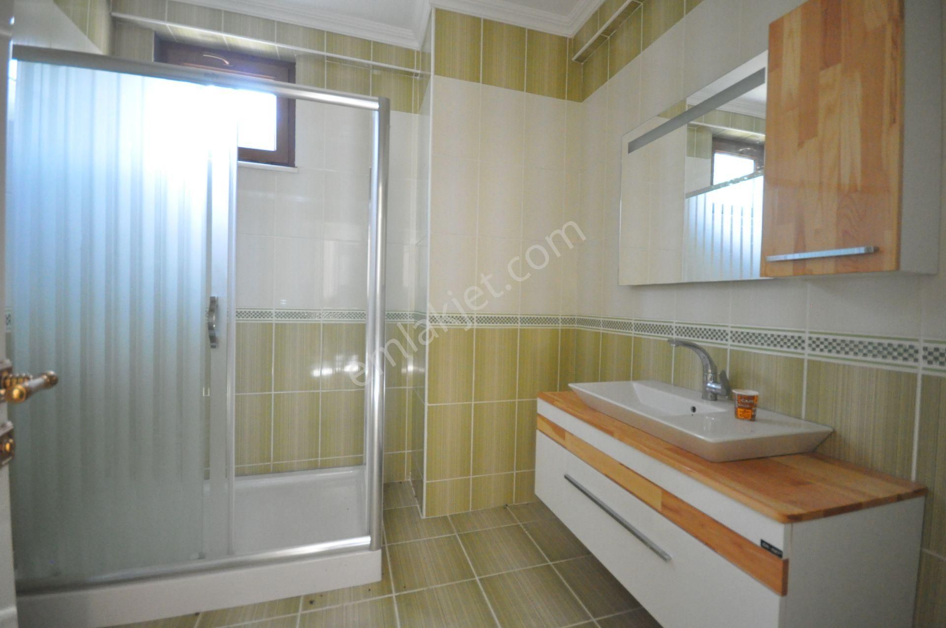 Silivri Selimpaşa'da 12.000m2 Arazi Üzerinde Satılık Lüks Villa - Görsel 24