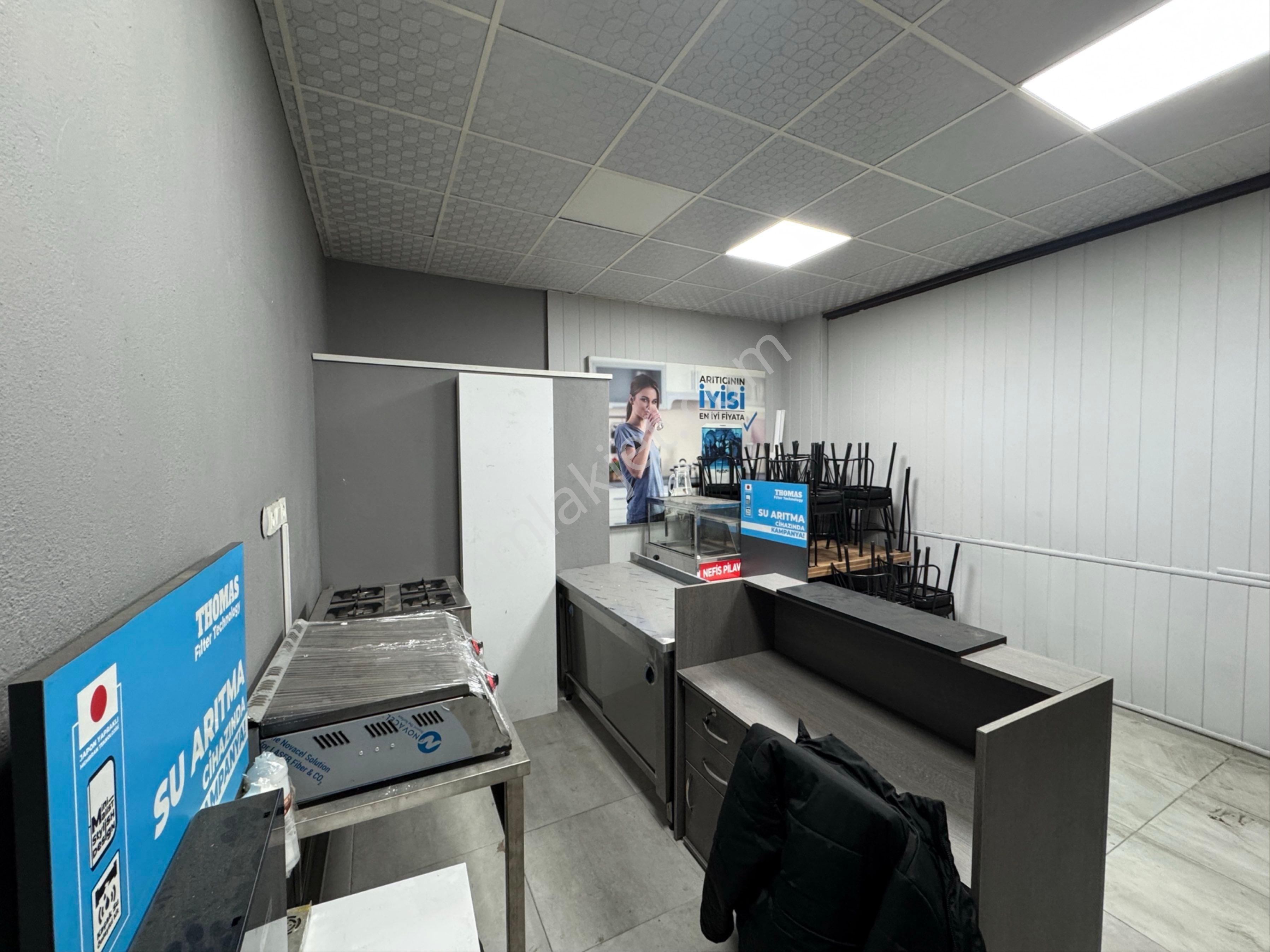 Maltepe'de Anadolu Cad.yakını Bacalı/wc Kiralık Dükkan - Görsel 11