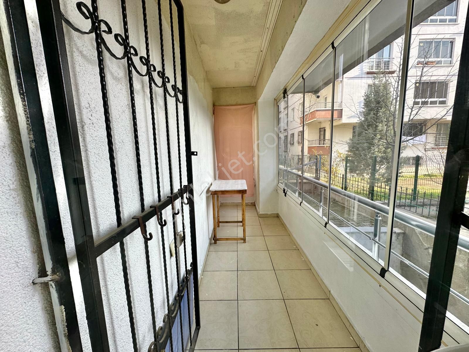 Sincan İstasyon Mah. 3+1 Yüksek Giriş Kiralık Daire Kefil Şartı - Görsel 5