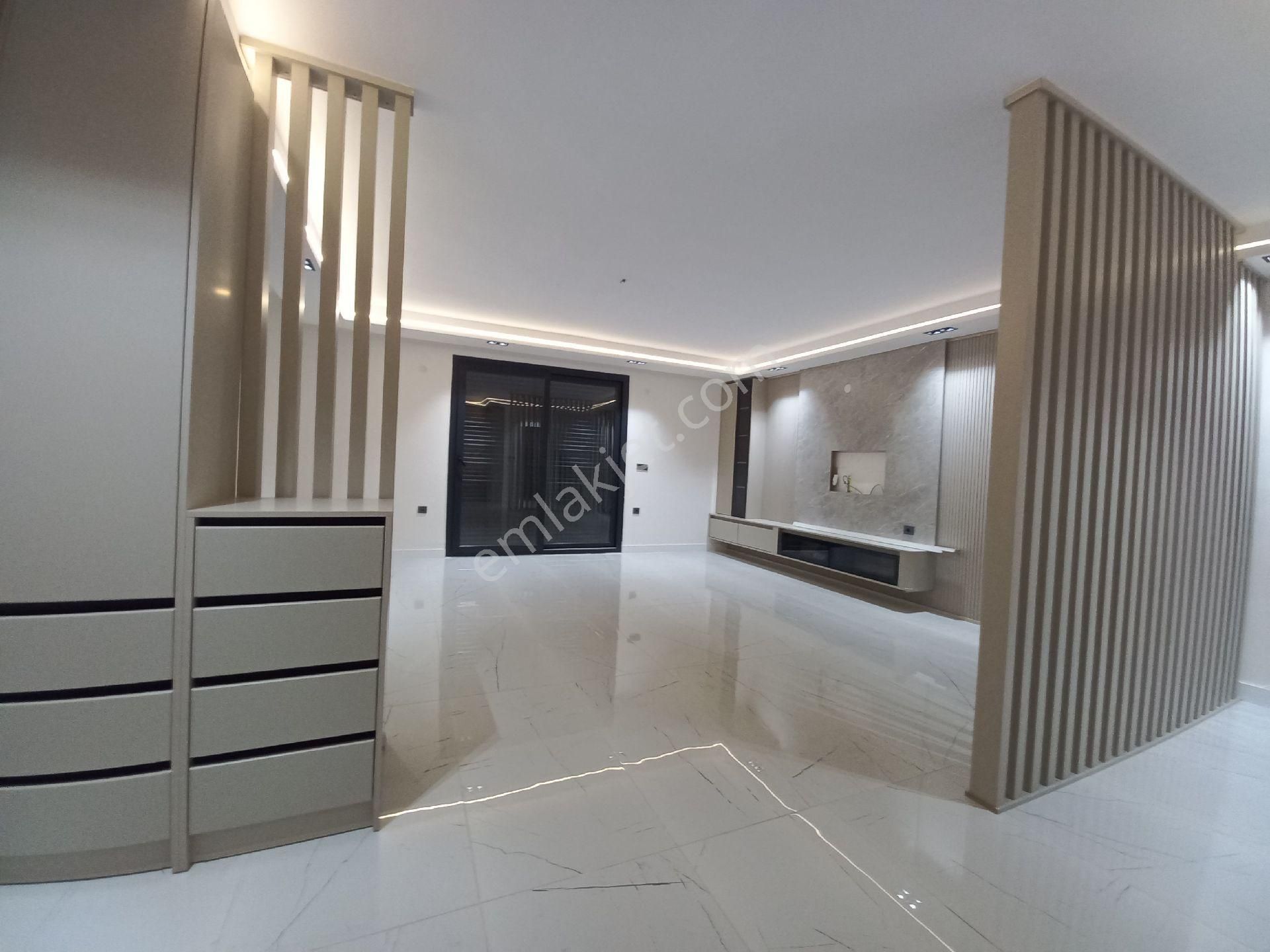 Didim'de Havuzlu Sitede Satılık 3+1 Müstakil Girişli, Bahçeli - Görsel 12