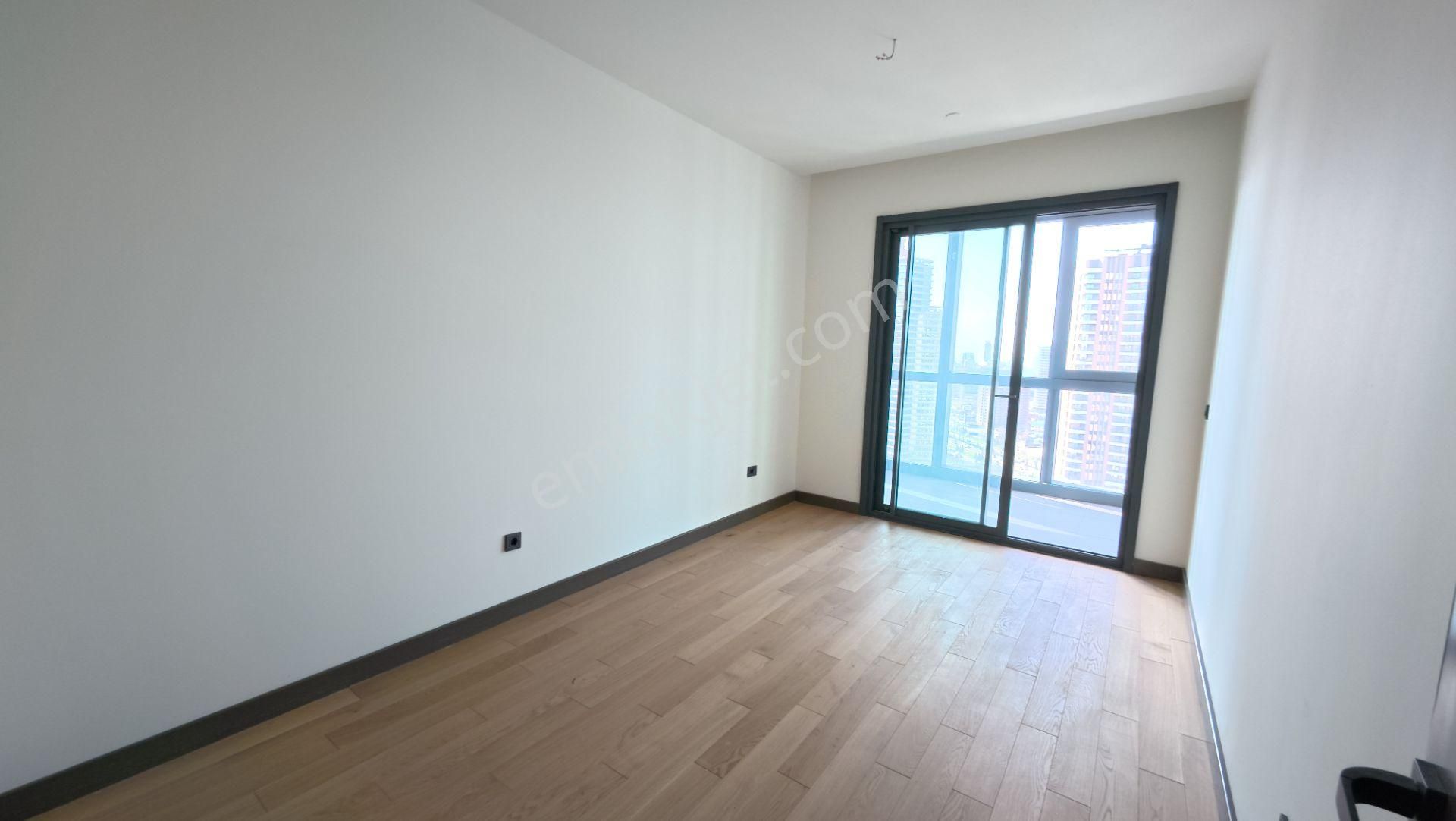 Mahal Bomontide Panoramik Deniz Manzaralı Satılık Rezidans - Görsel 15