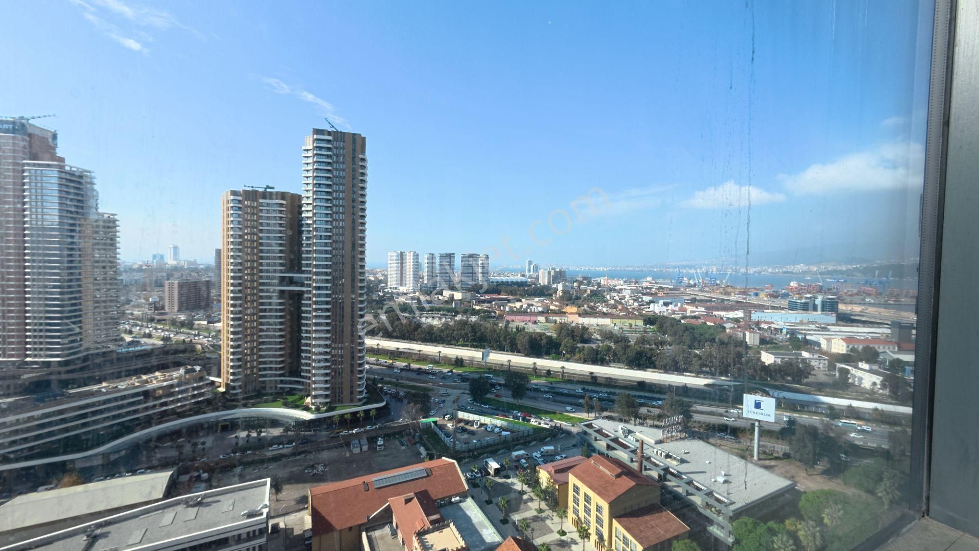 Mahal Bomontide Panoramik Deniz Manzaralı Satılık Rezidans