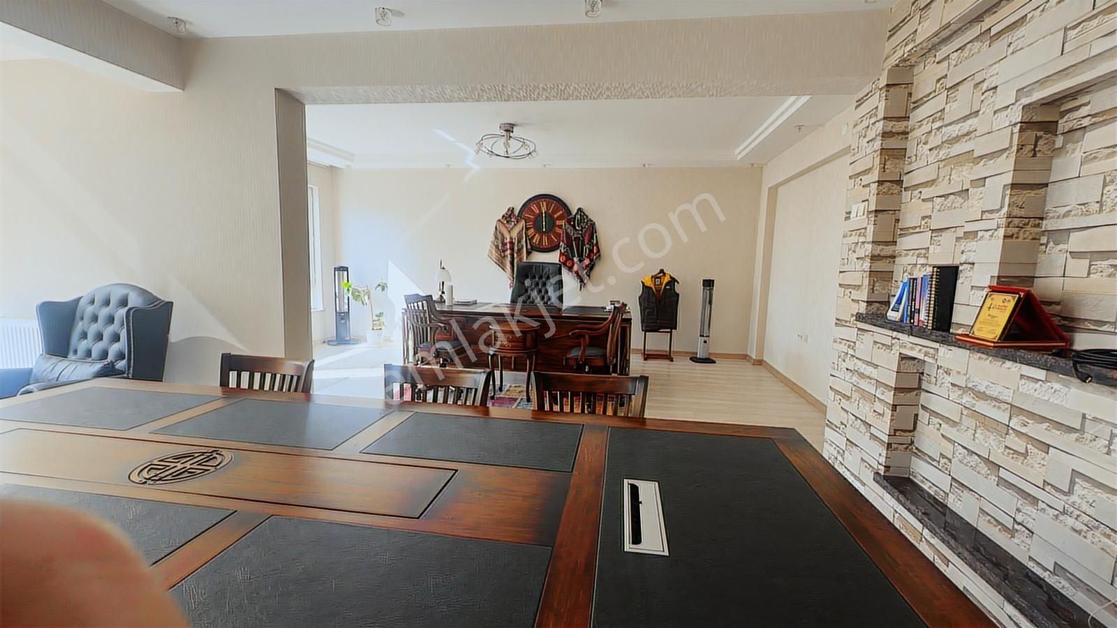 Turan Güneş Bulvar Üzeri Satılık 3+1 Daire İş Yeri - Ofise Uygun - Görsel 14