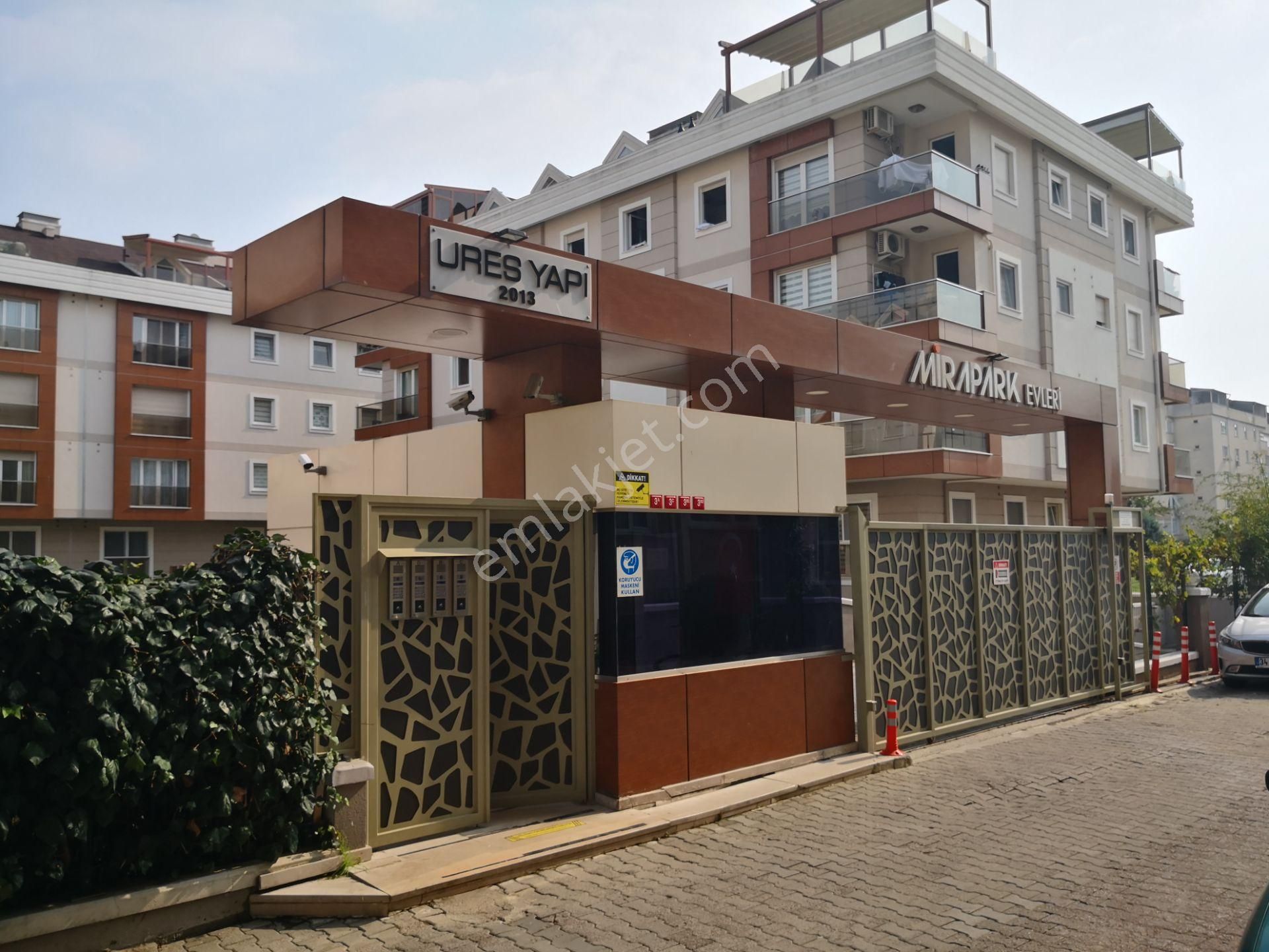 Tuzla Mirapark Bahcekat Kiralık 2+1 95 M2 Eşyalı 3e Gayrımenkul - Görsel 25