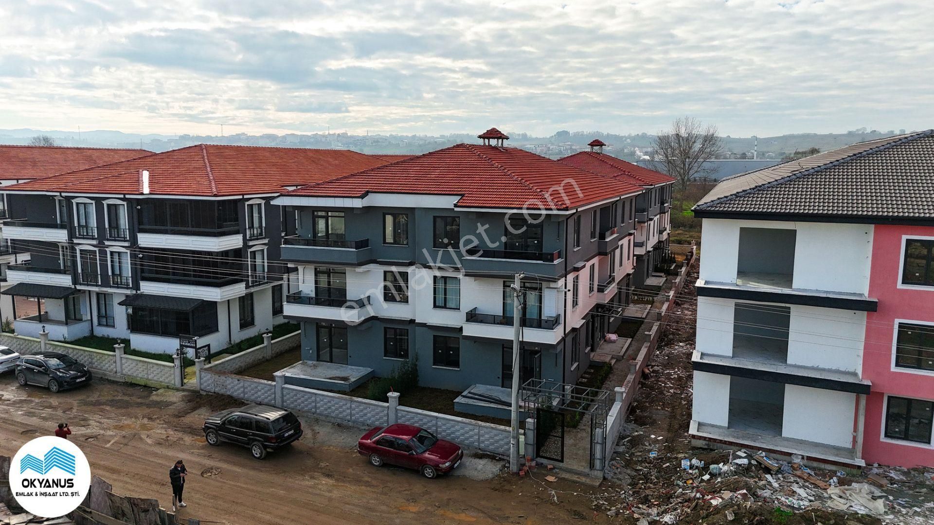 Karasu Yalı Mah De Havuz Ve Bahçe Keyfi Bir Arada 2+1 Daire - Görsel 4