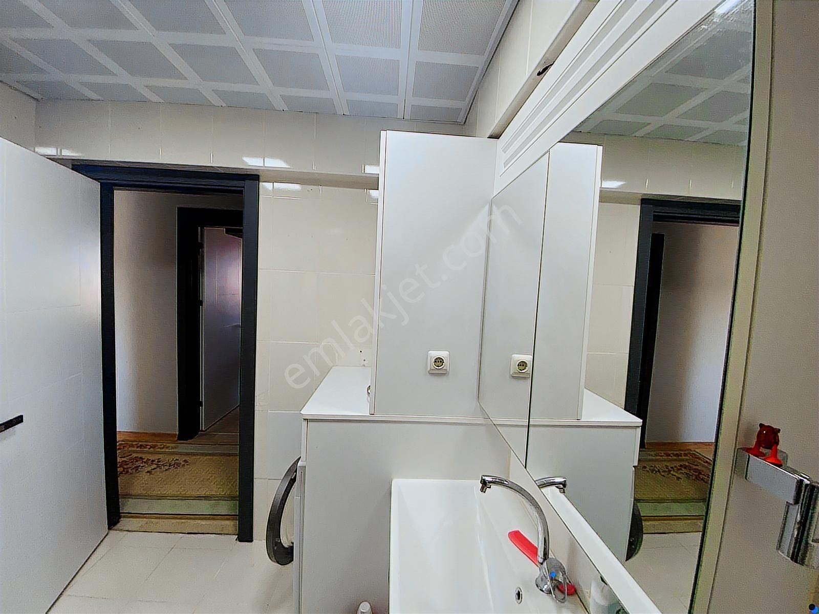 İzmir Buca Yenigün Mahallesinde Satılık Full Tadilatlı 3+1 Daire - Görsel 21