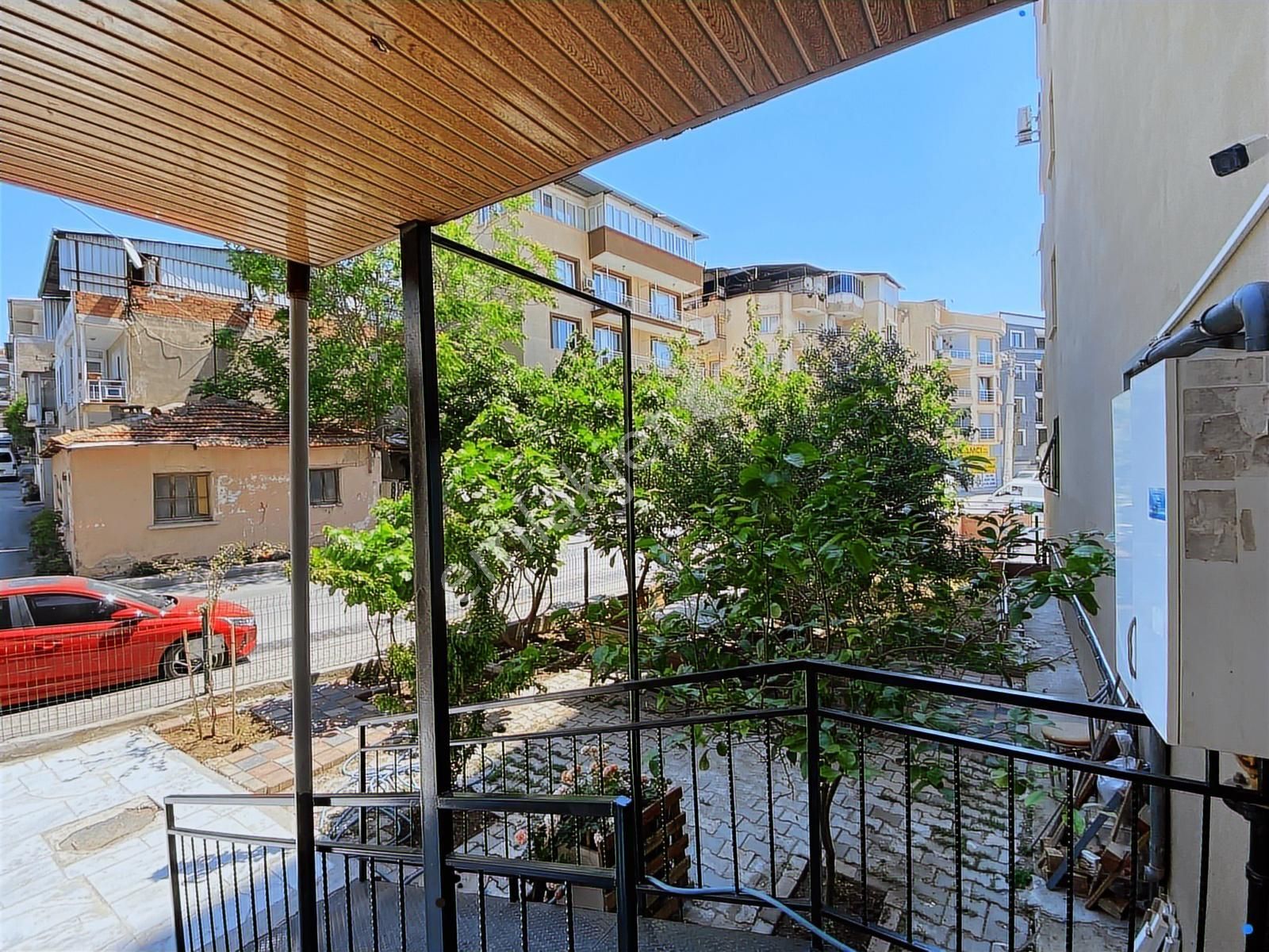 İzmir Buca Yenigün Mahallesinde Satılık Full Tadilatlı 3+1 Daire - Görsel 16