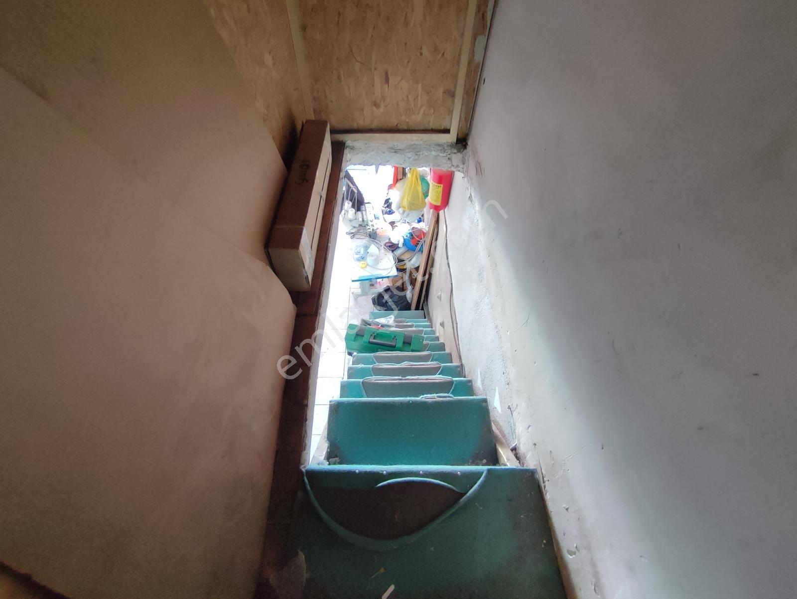 Lastikcilerde 150 M2 Kiracılı Satılık Mükemmel Yatırımlık Dükkan - Görsel 13