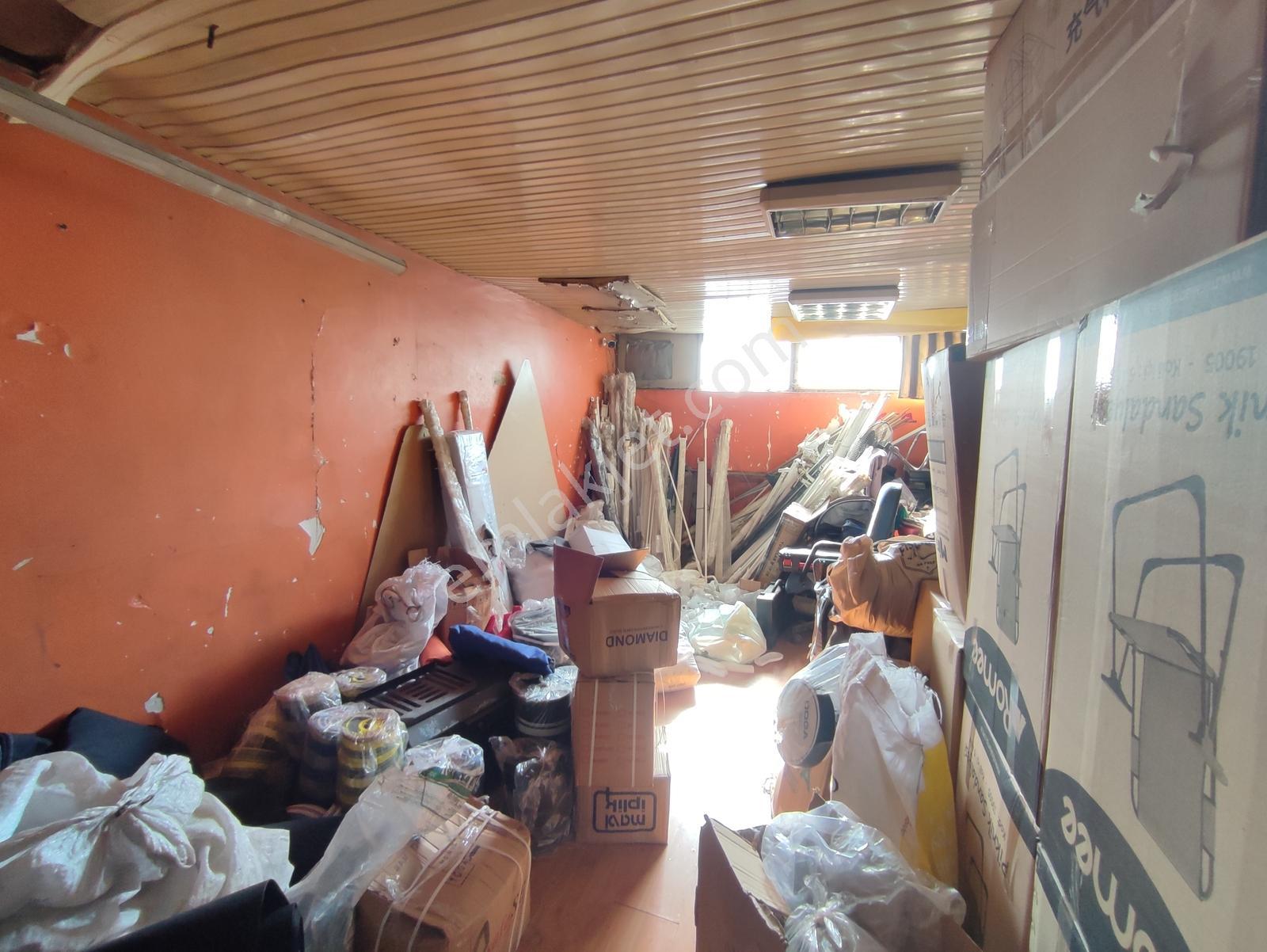 Lastikcilerde 150 M2 Kiracılı Satılık Mükemmel Yatırımlık Dükkan - Görsel 16
