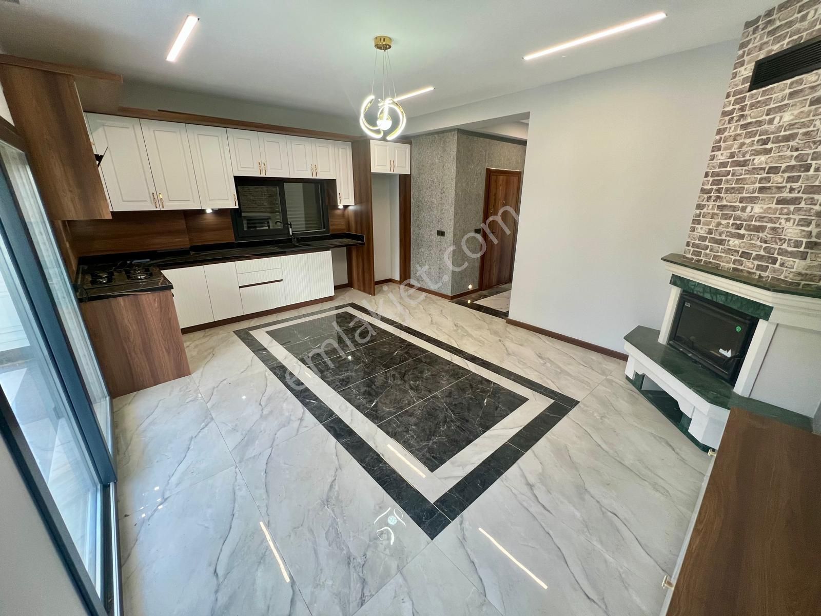 Akçay Aras Emlaktan Gürede Butik Bir Site İçi Müstakil Villa - Görsel 12