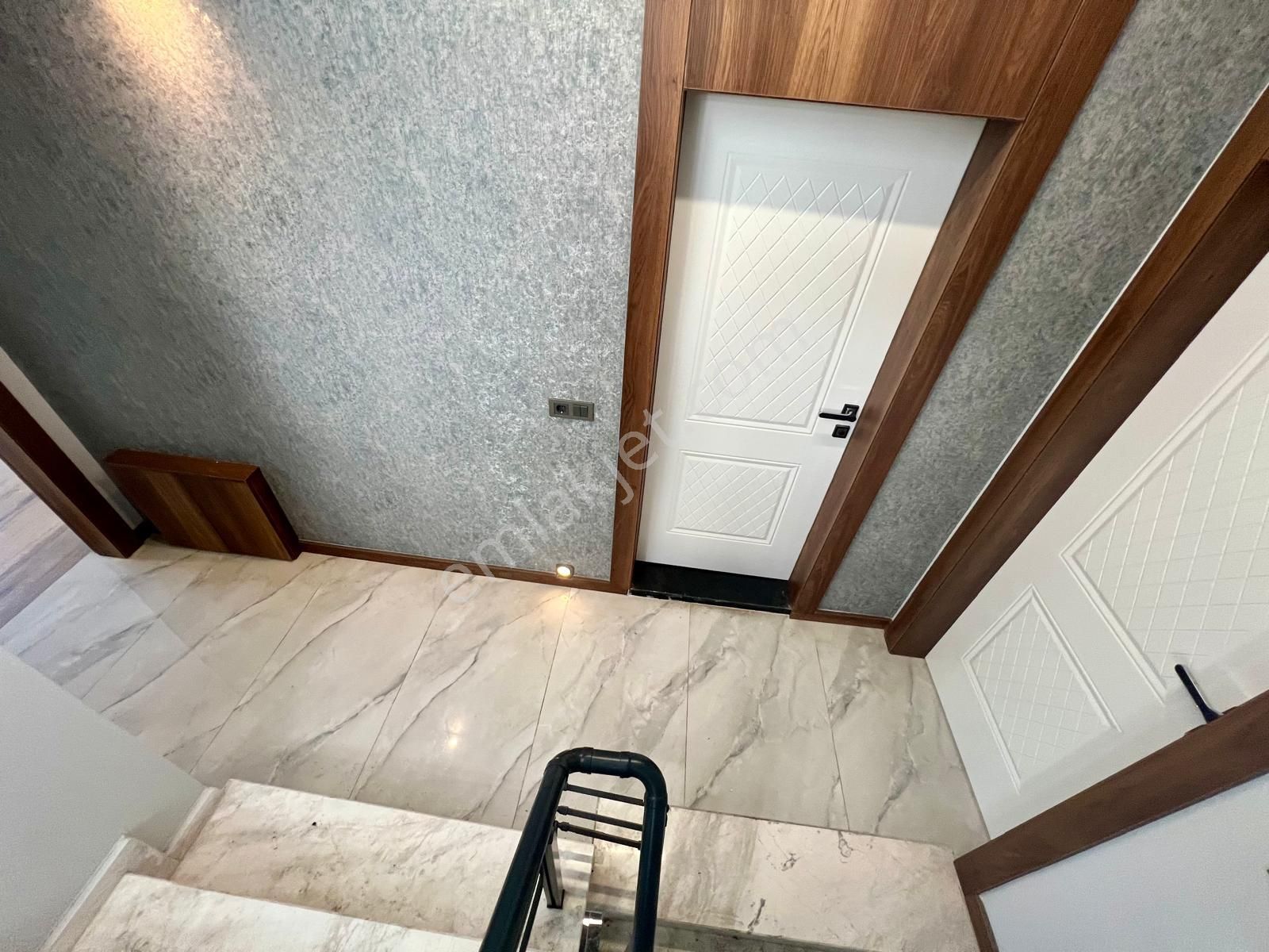 Akçay Aras Emlaktan Gürede Butik Bir Site İçi Müstakil Villa - Görsel 20