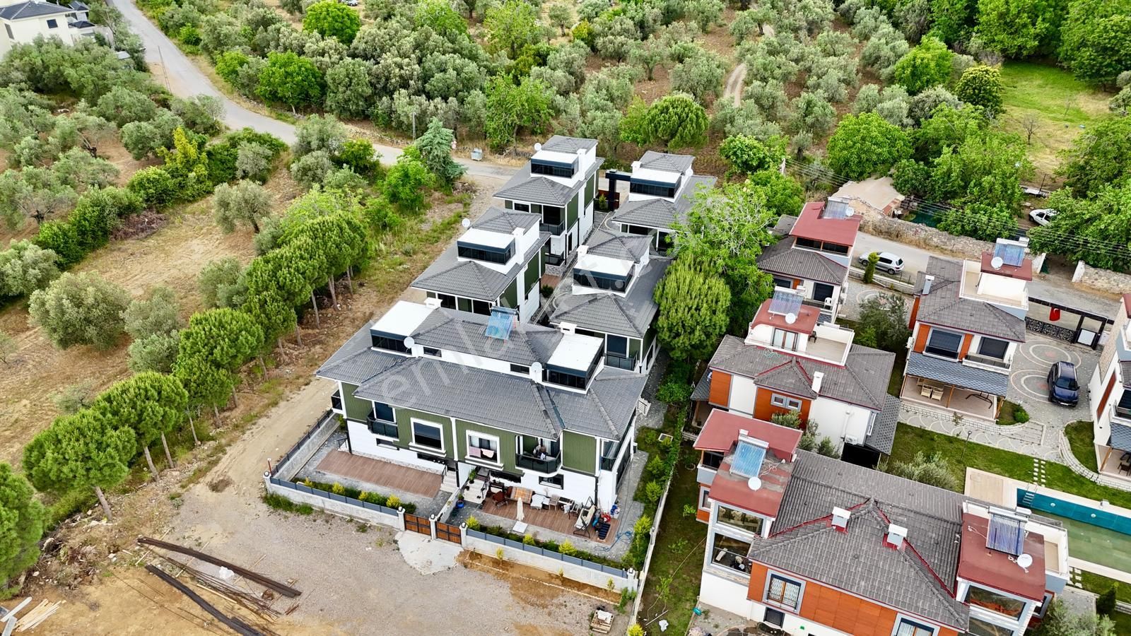 Akçay Aras Emlaktan Gürede Butik Bir Site İçi Müstakil Villa - Görsel 4