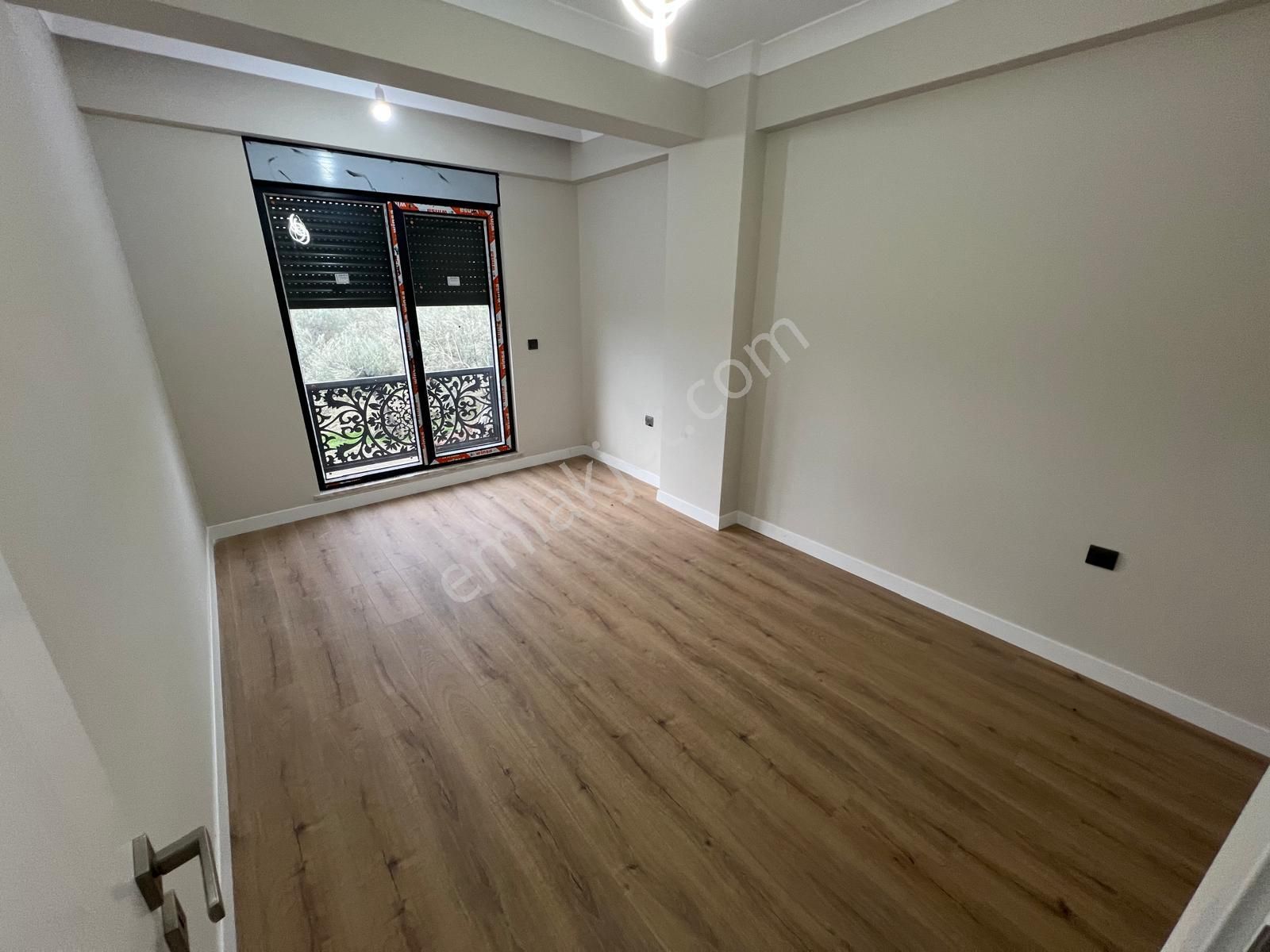 Akçay Aras Emlaktan Mıhlıda Denize 250 M. Site İçi Müstakil 4+1 Villa - Görsel 31