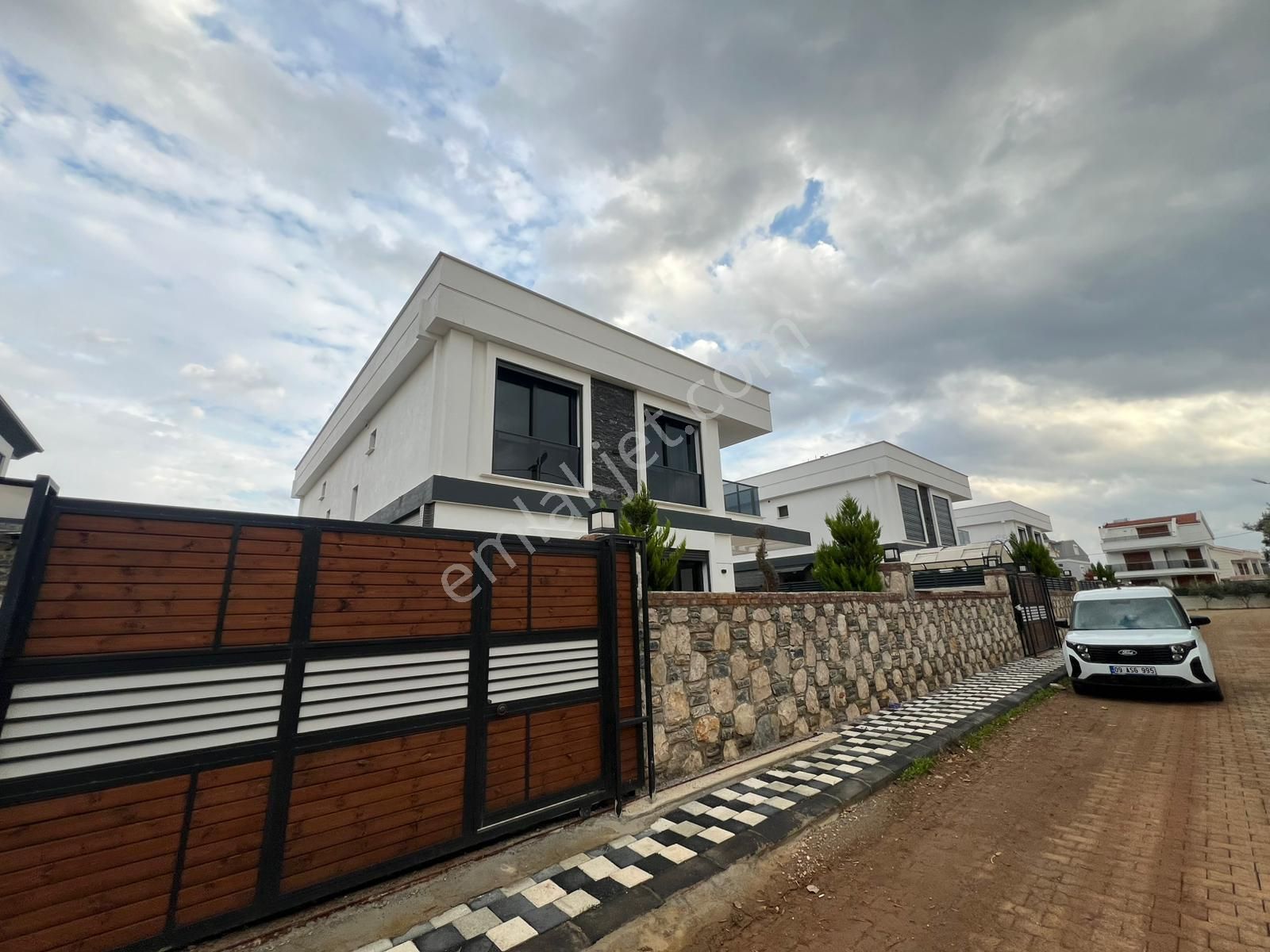 🏡 Altınkum Mahallesi’nde Satılık Müstakil Havuzlu Lüks Villa-102 - Görsel 2