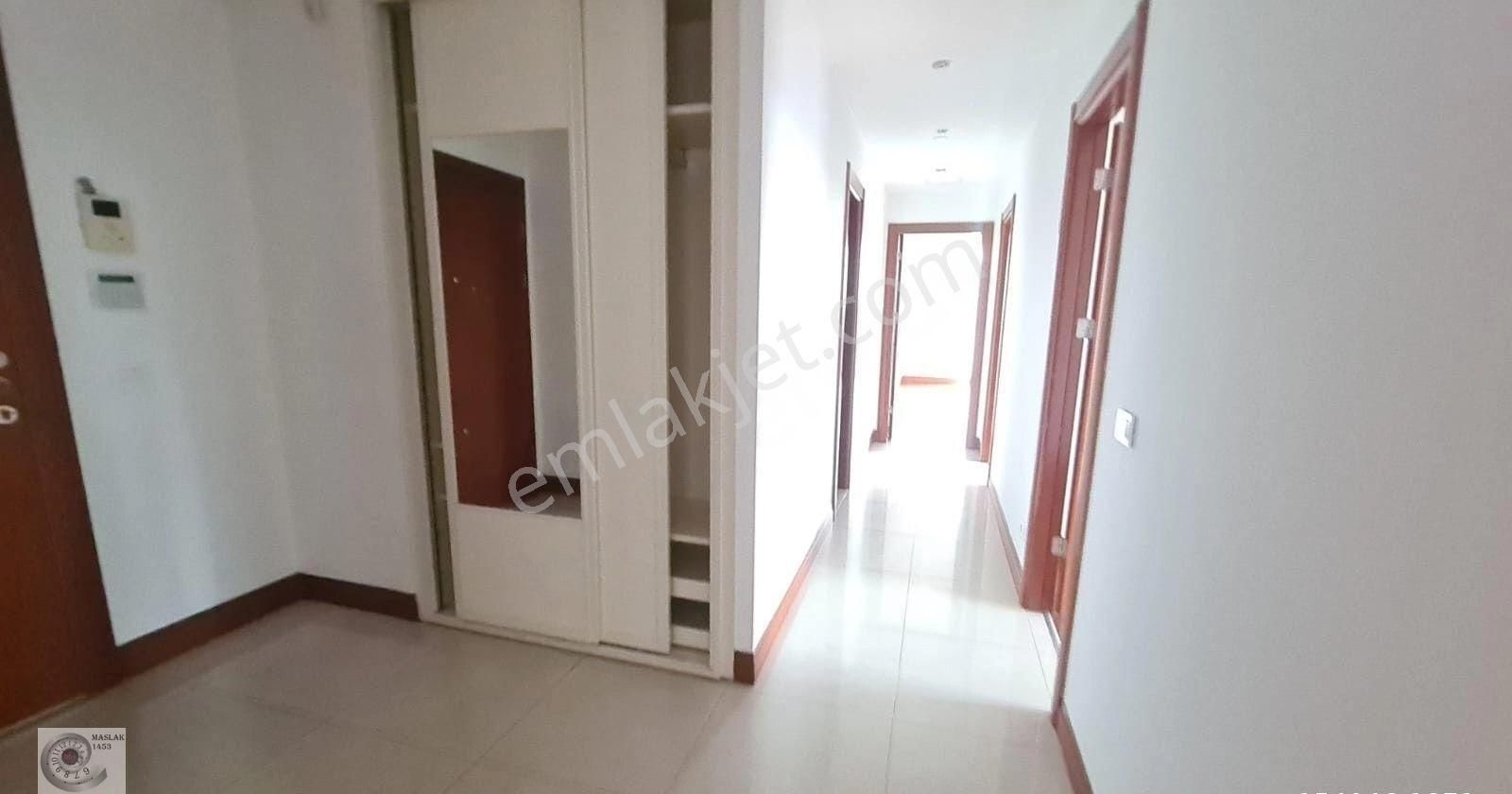 Maslak Mashattan Sitesinde 2+1 Kapalı Mutfak Kiralık Havuz Manzaralı - Görsel 7