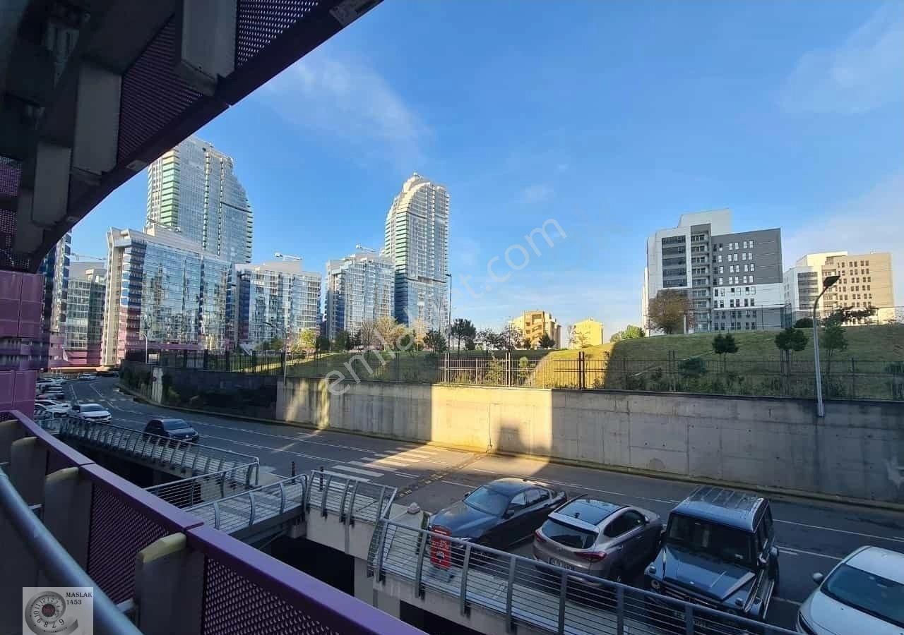 Ağaoğlu Maslak 1453 Sitesinde 341 Boş Satılık Ufku Açık Daire - Görsel 17