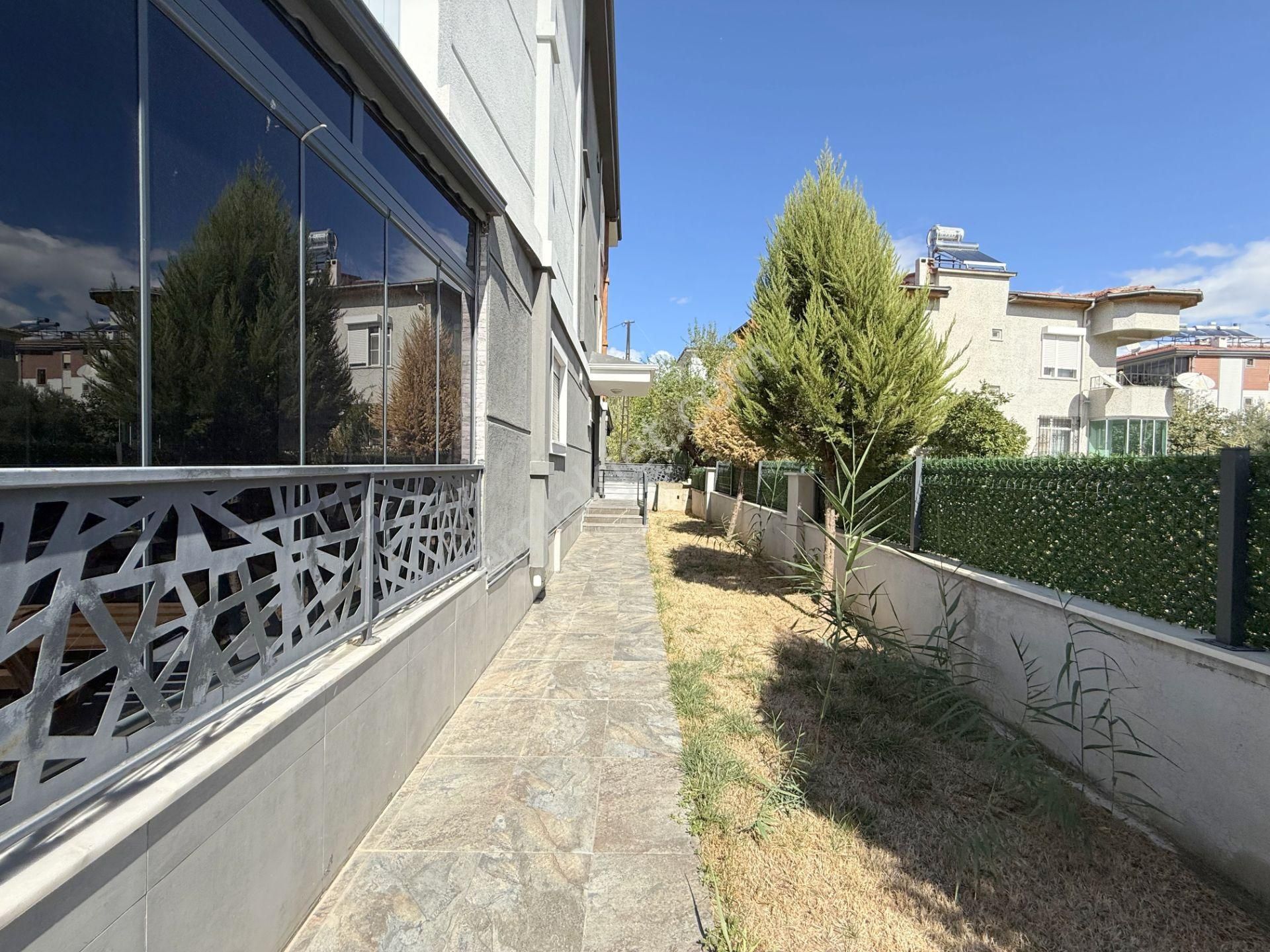 💥💥 Güç Gayrimenkul'den Akçay'da Doğa Manzaralı Denize Yakın Ultra Lüx Satılık 4+1 Villa - Görsel 35