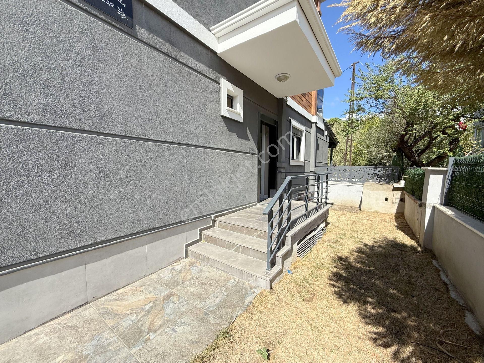 💥💥 Güç Gayrimenkul'den Akçay'da Doğa Manzaralı Denize Yakın Ultra Lüx Satılık 4+1 Villa - Görsel 3