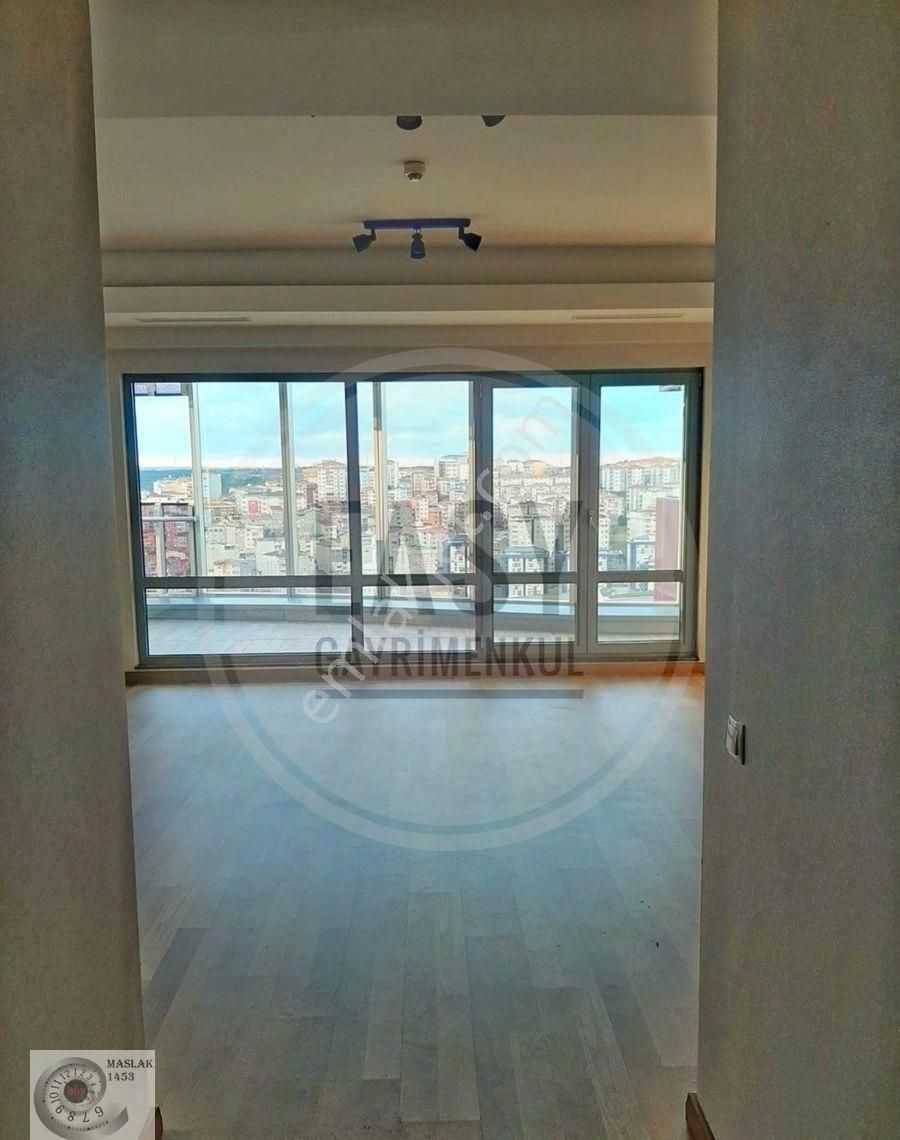 Maslak 1453 Sitesinde 1+0 Satılık Stüdyo Daire Satılık Boş - Görsel 27