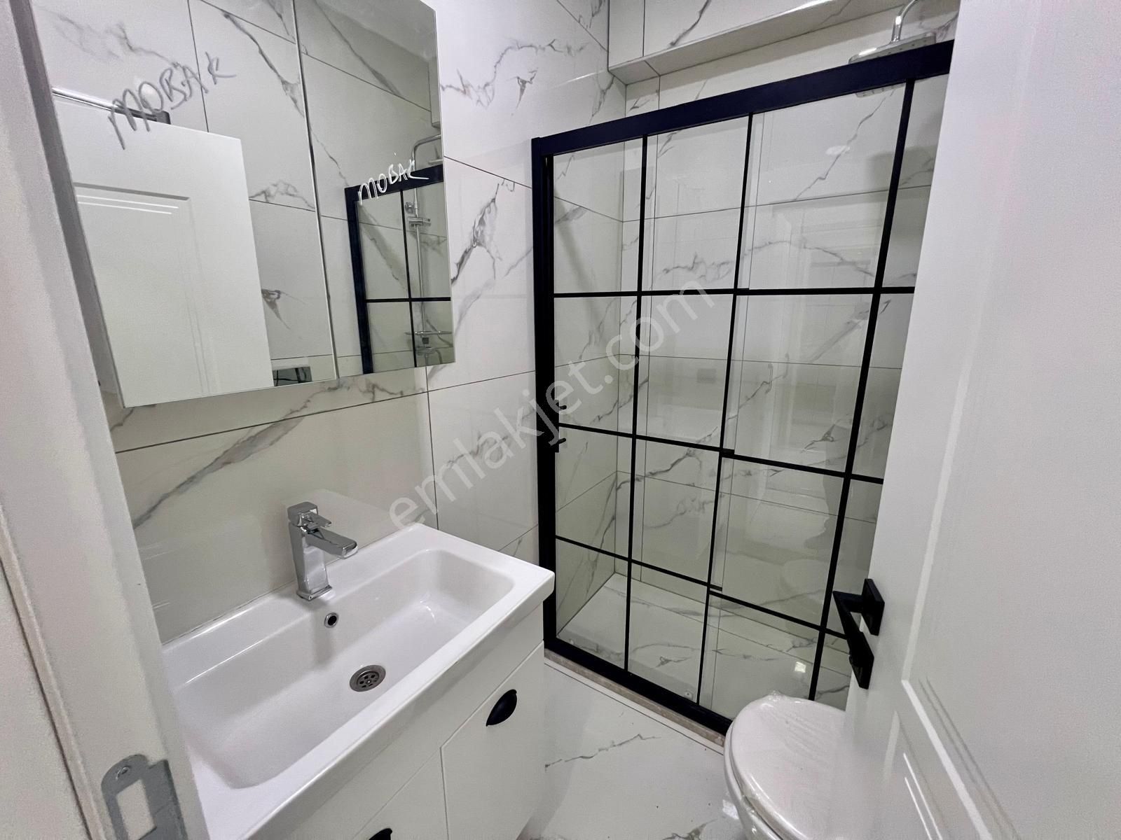 Akçay Aras Emlaktan Güre Çamlıbelde Denize 500 M. 4+1 Villa - Görsel 34