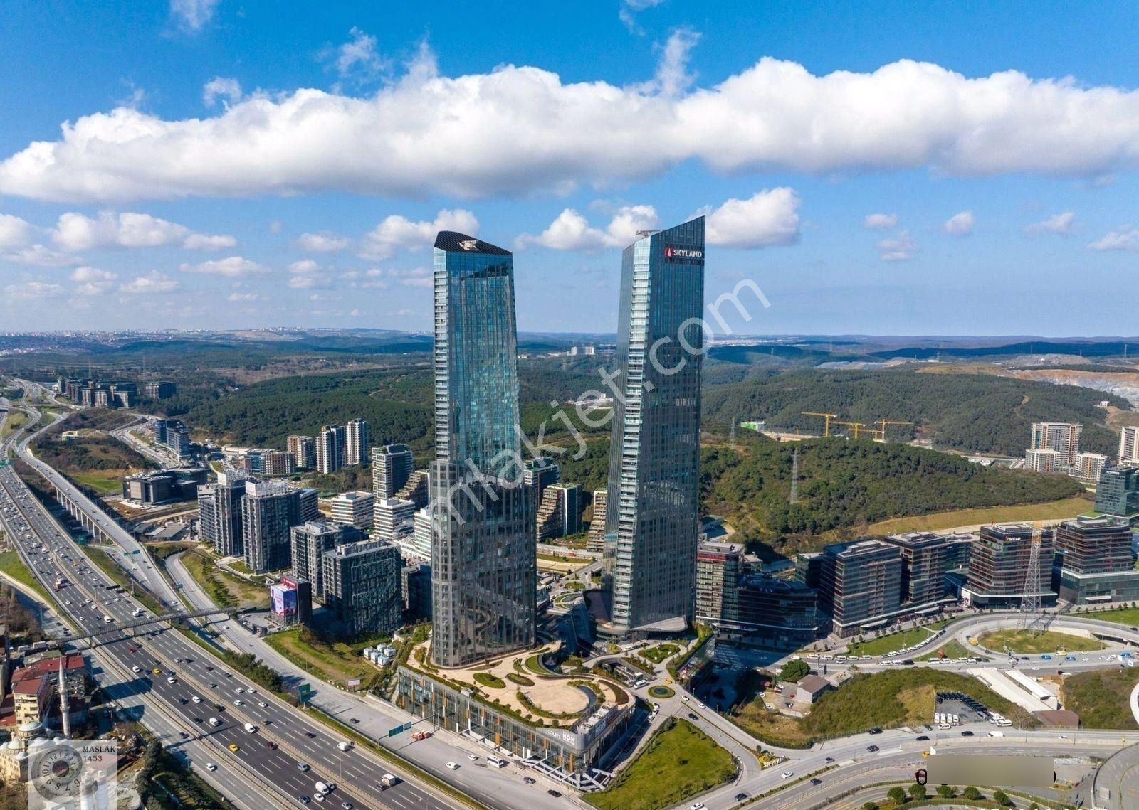 Skyland İstanbul 1+0 Eşyasız Boş Güncel Kiralık Daire