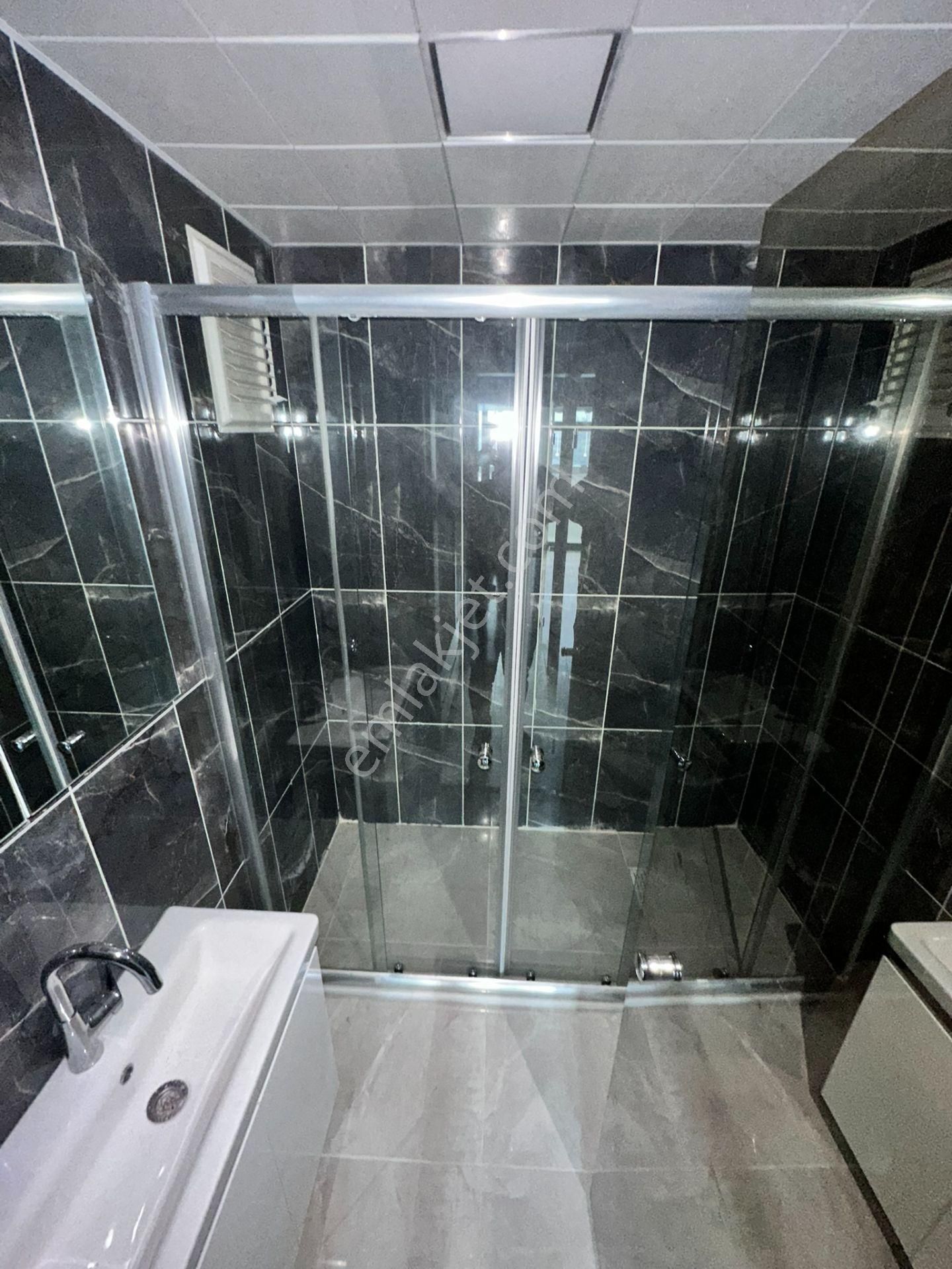 Pursaklar Saray Mehmet Zengin Emlak'tan Kapalı Otoparklı 1.kat 3+1 Ultr Lüks Sitede Daire - Görsel 35