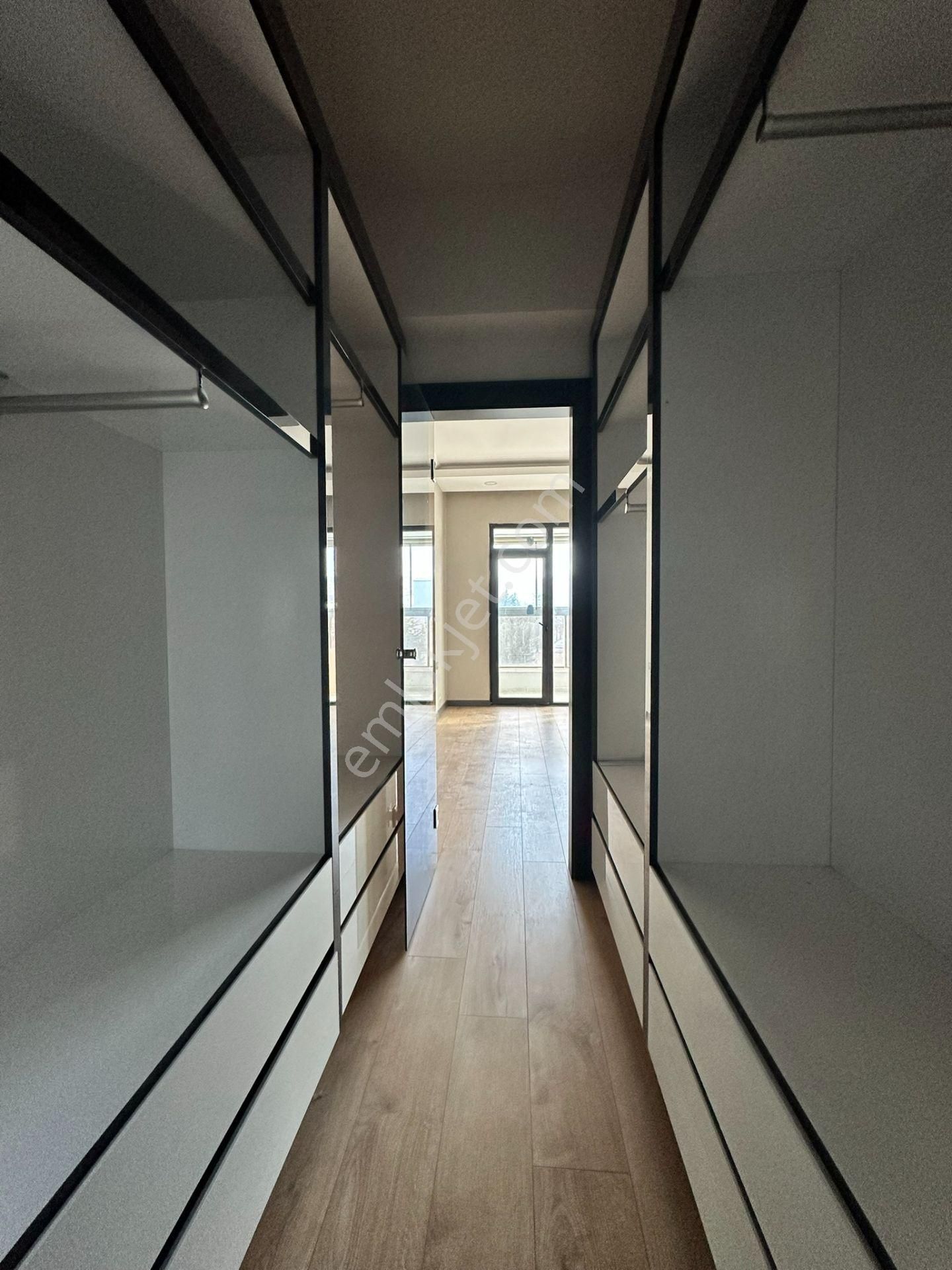 Pursaklar Saray Mehmet Zengin Emlak'tan Kapalı Otoparklı 1.kat 3+1 Ultr Lüks Sitede Daire - Görsel 27