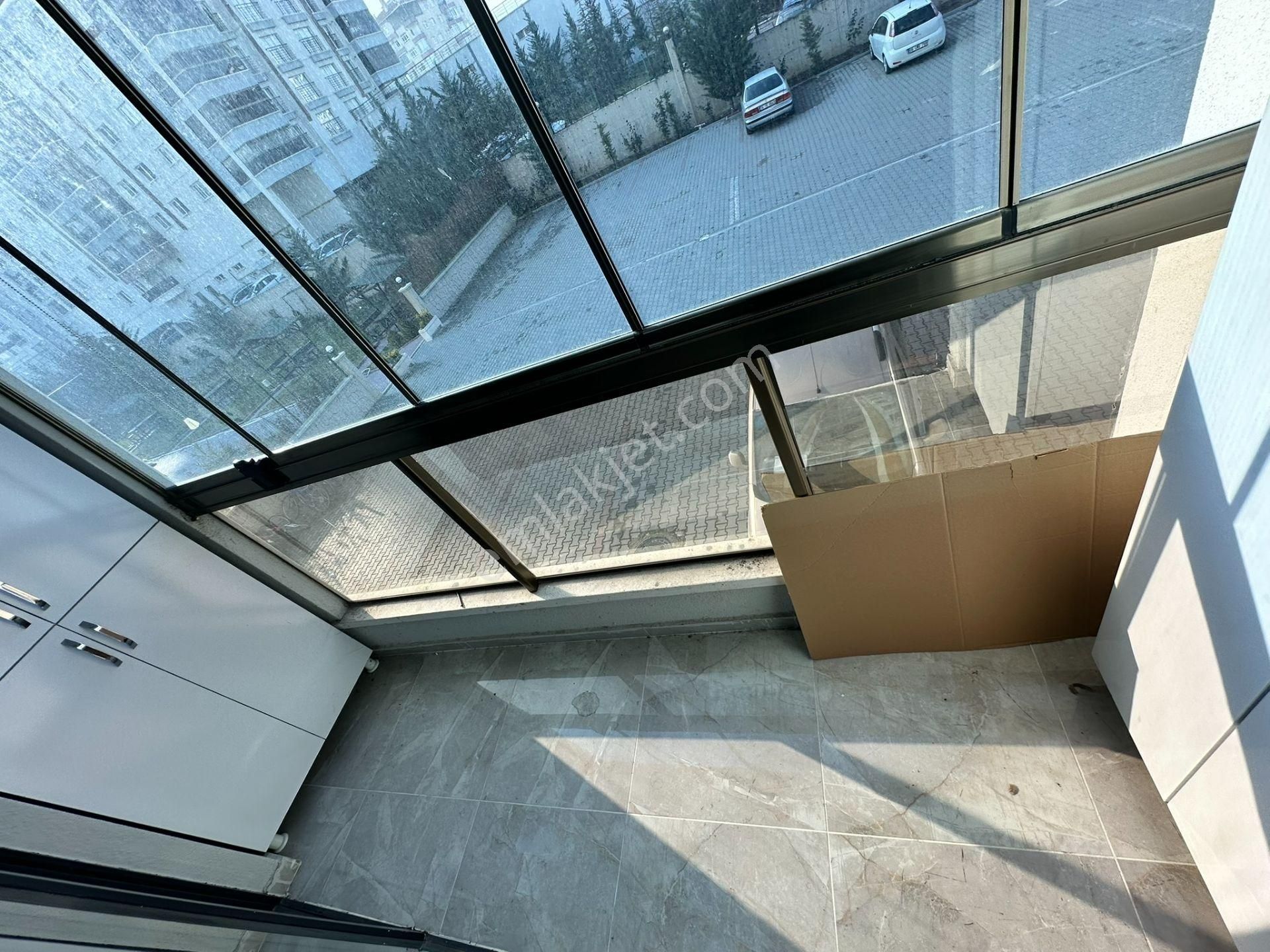 Pursaklar Saray Mehmet Zengin Emlak'tan Kapalı Otoparklı 1.kat 3+1 Ultr Lüks Sitede Daire - Görsel 36