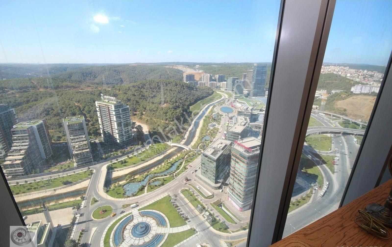 Skyland İstanbul Sitesinde Satılık 1+0 Stüdyo Daire
