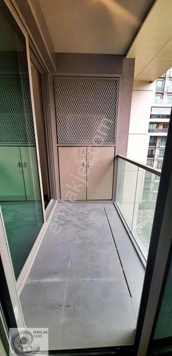 Vadistanbul Park Sitesinde 1+1 Satılık***boş***daire Balkonlu - Görsel 19