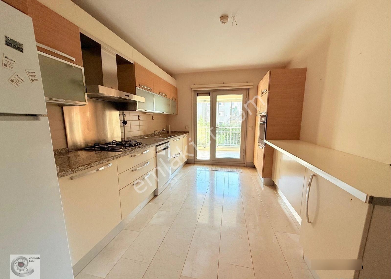 İstinyepark Evlerinde Satılık 2+1 Daire Boş ***önü Açık Peyzaj Manzaralı*** - Görsel 6